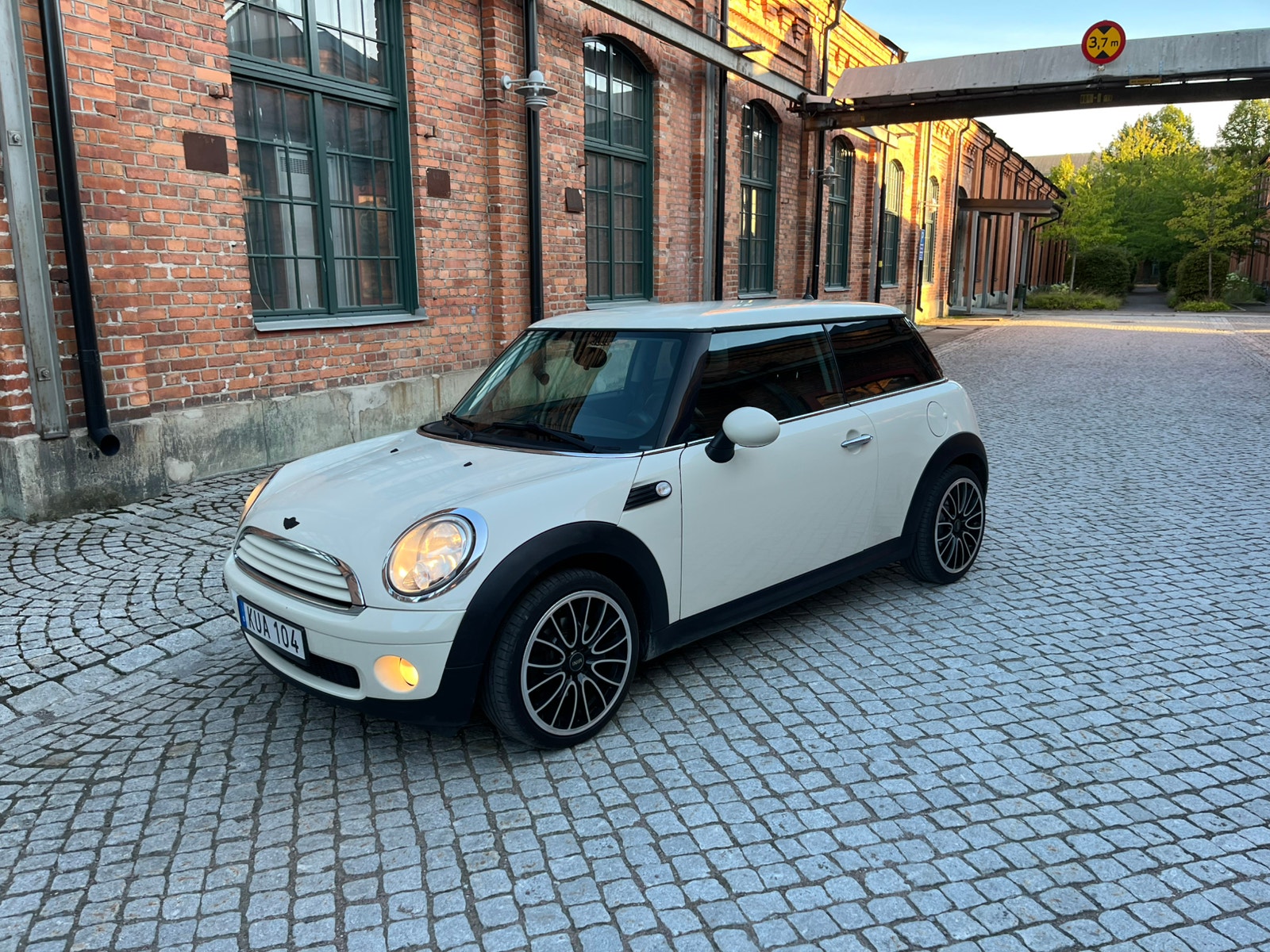 MINI One Manual, 6-trins, 75ps, 2010