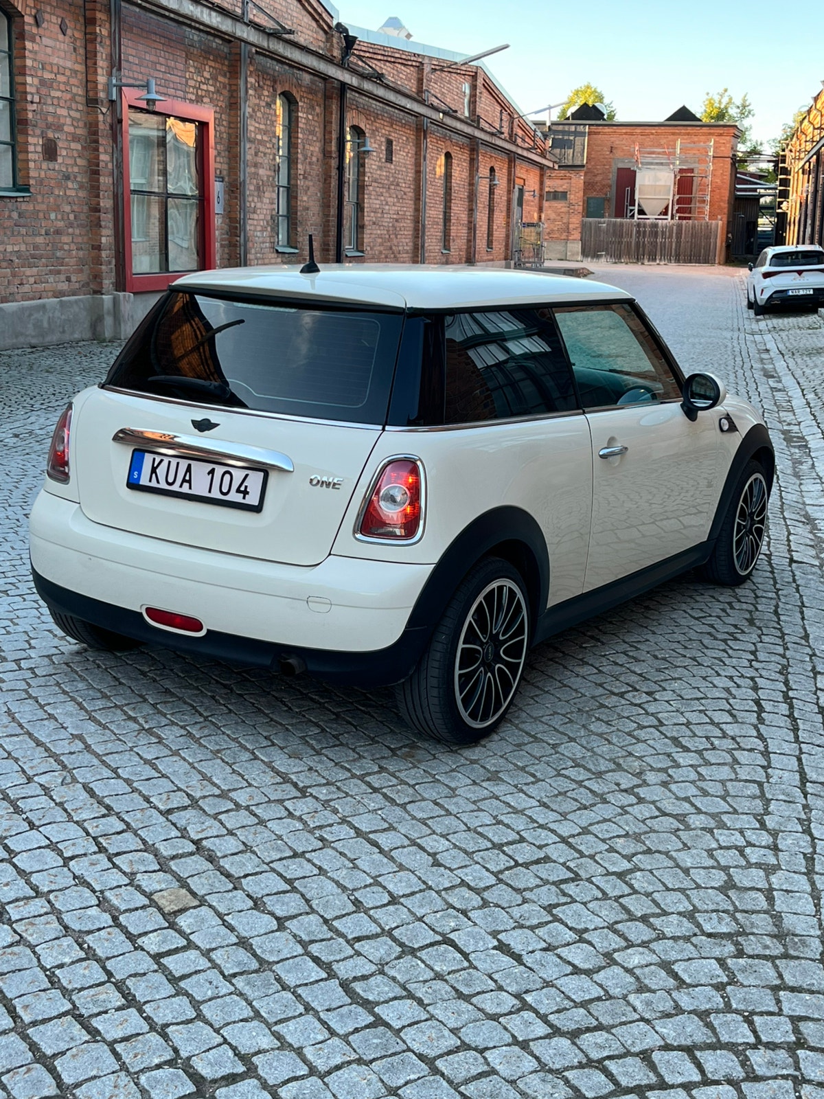 MINI One Manual, 6-trins, 75ps, 2010