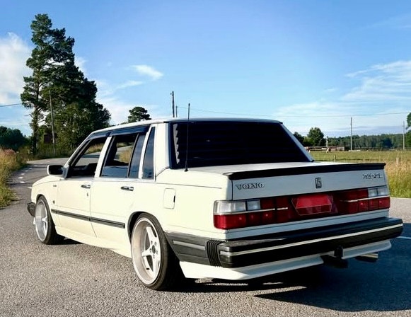 Volvo 740 2.3 Automatic, 112hp, 1986