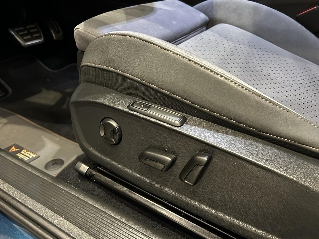 CUPRA Born e-boost 77, 231ps, 2023
