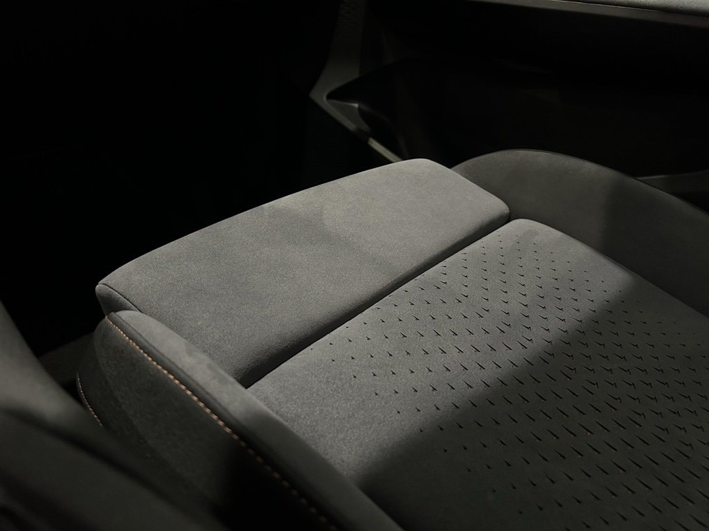 CUPRA Born e-boost 77, 231ps, 2023