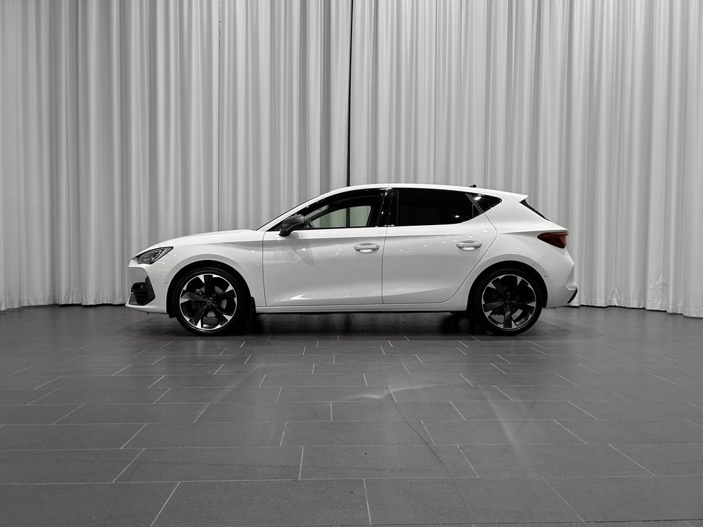CUPRA Leon 1.5 eTSI DSG sekvensiell, 7-trinn, 150hk, 2023