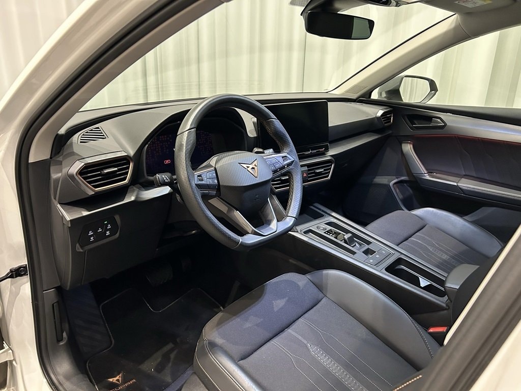 CUPRA Leon 1.5 eTSI DSG sekvensiell, 7-trinn, 150hk, 2023