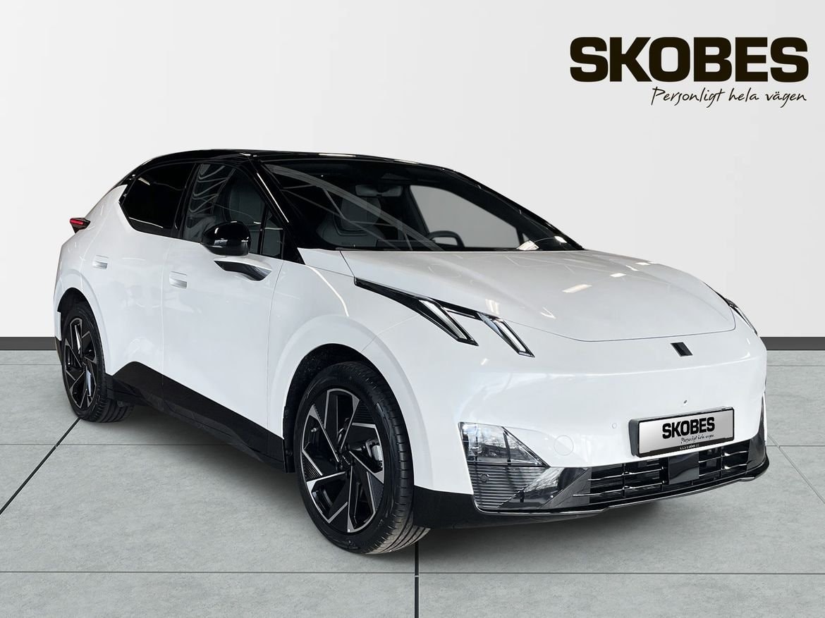 Lynk & Co 02 272 л.с.