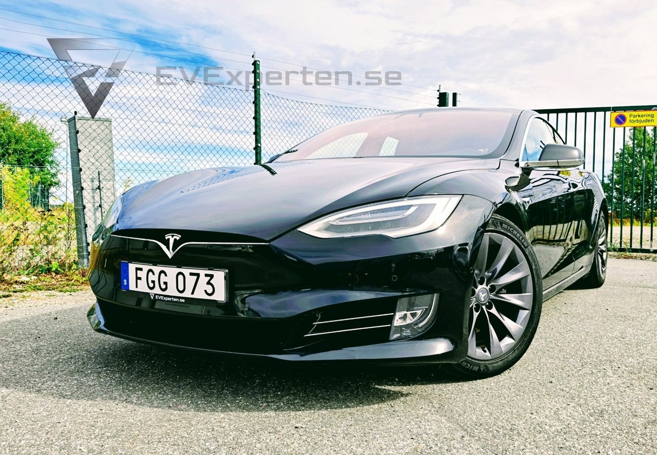 Tesla Model S 423 hp