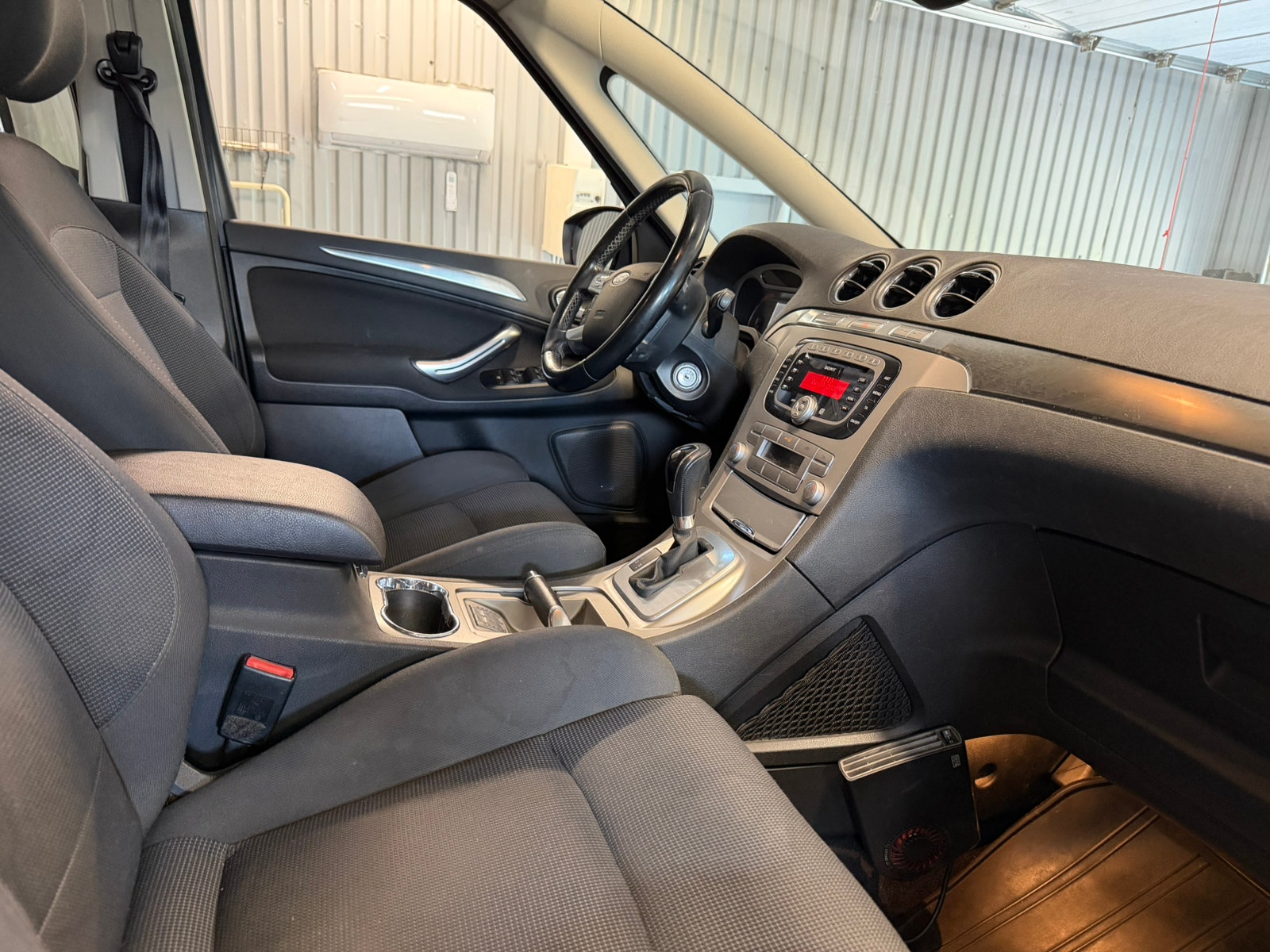 Ford S-MAX 2.0 TDCi Durashift EST, 140ps, 2009