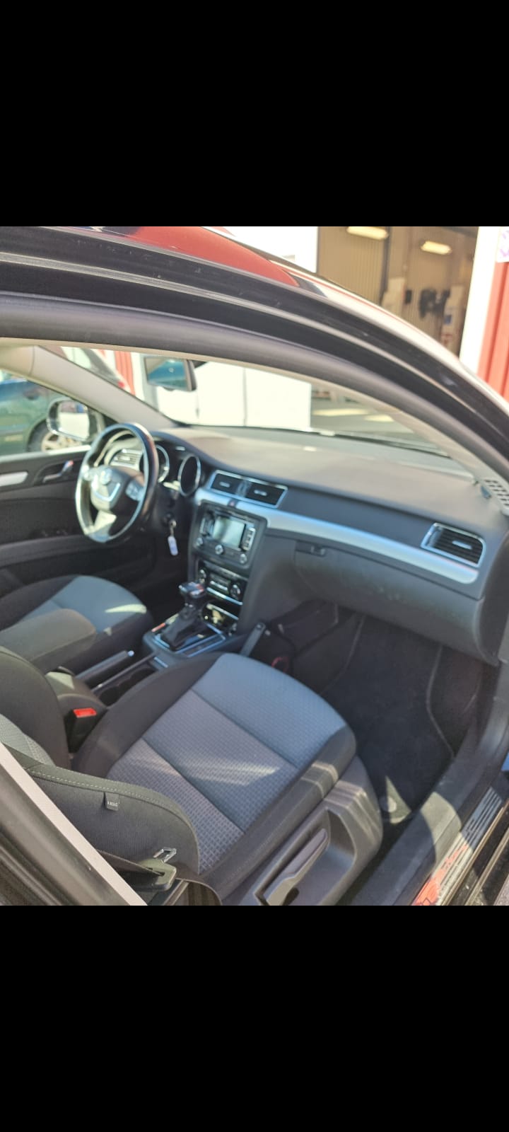 Škoda Superb Combi 2.0 TDI DSG Sequential, 140hp, 2012