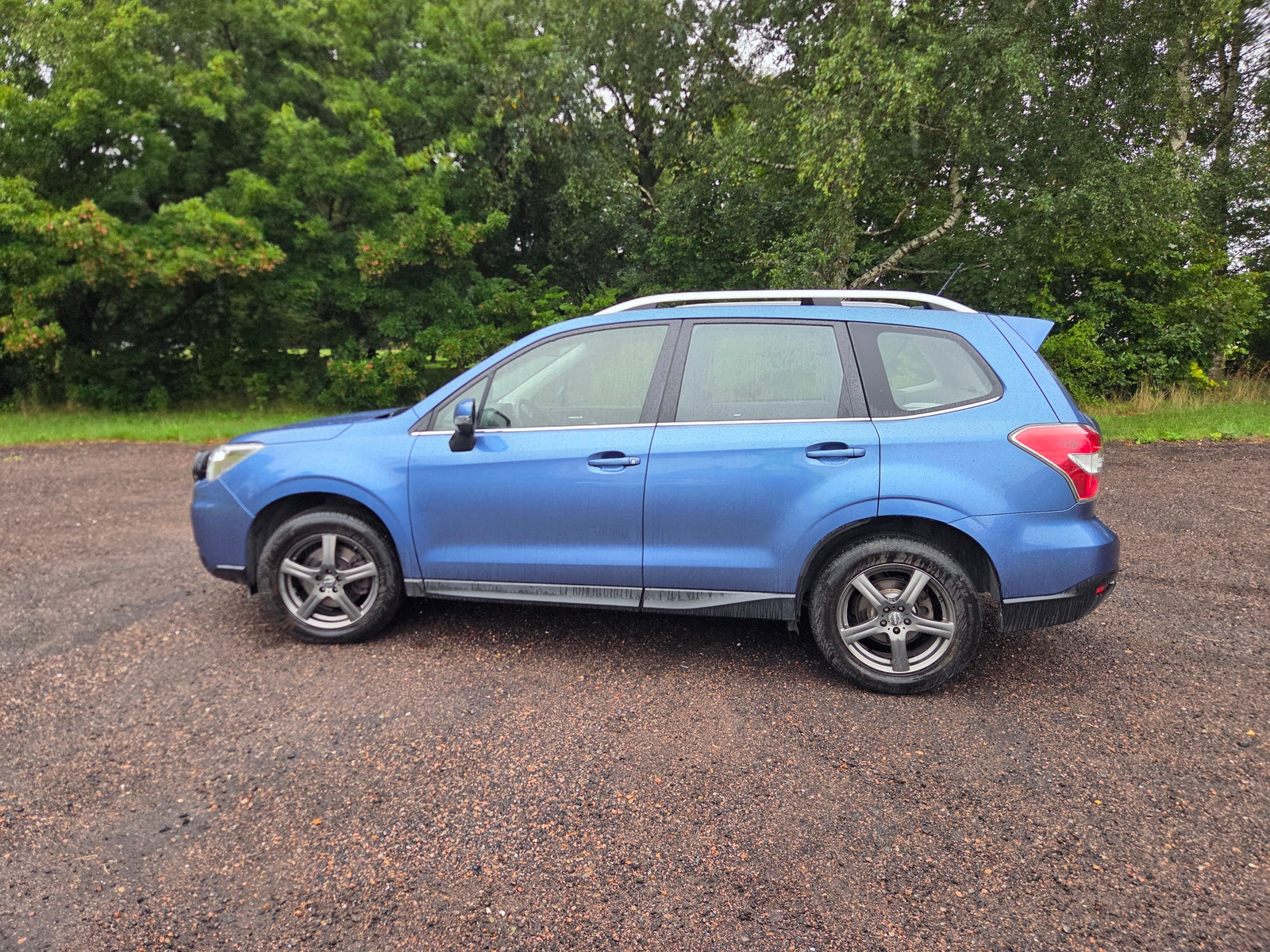 Subaru Forester 2.0 4WD Lineartronic, 147ps, 2015