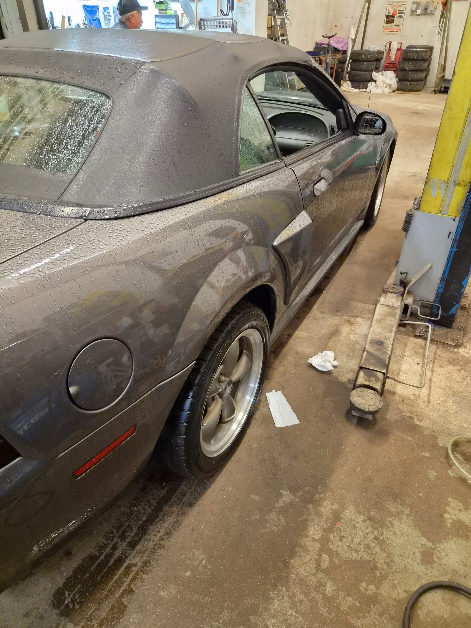 Ford Mustang GT Convertible Automatic, 4-trins, 264ps, 2003