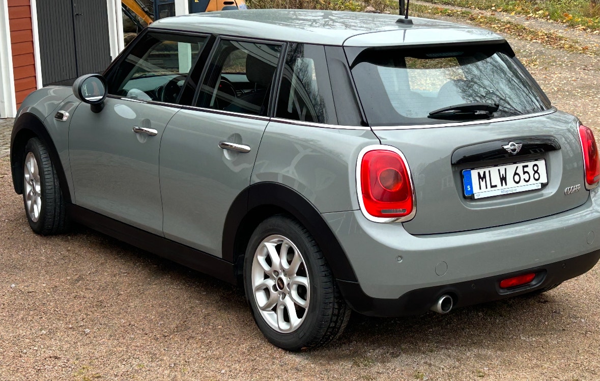MINI Cooper 5-door Automatic, 6-trins, 136ps, 2018