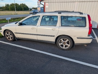 Volvo V70 2.4 Automatic, 5-trins, 140ps, 2002