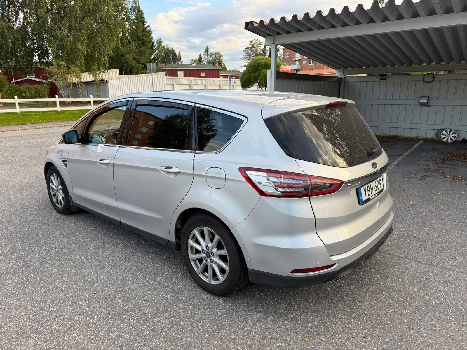Ford S-MAX 2.0 TDCi AWD Powershift 6, 6-trins, 180ps, 2016