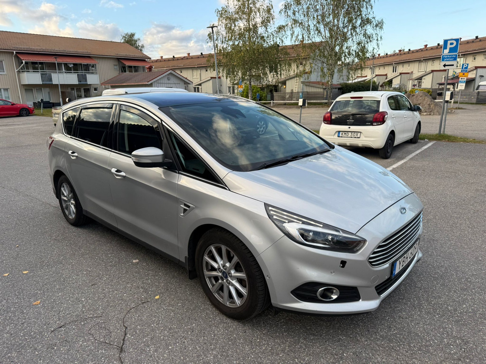 Ford S-MAX 2.0 TDCi AWD Powershift 6, 6-trins, 180ps, 2016