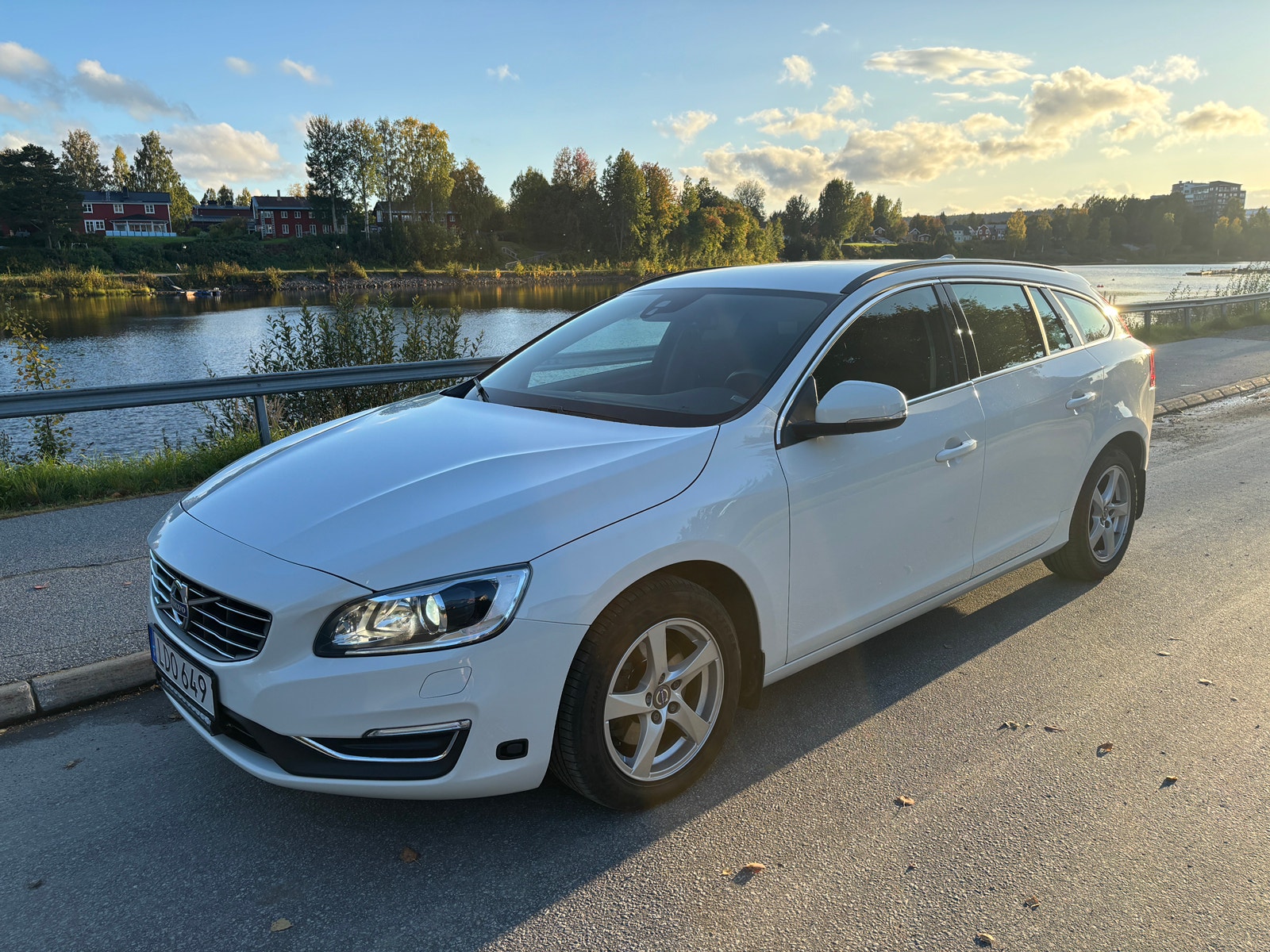 Volvo V60 D3 Manual, 6-trins, 150ps, 2016