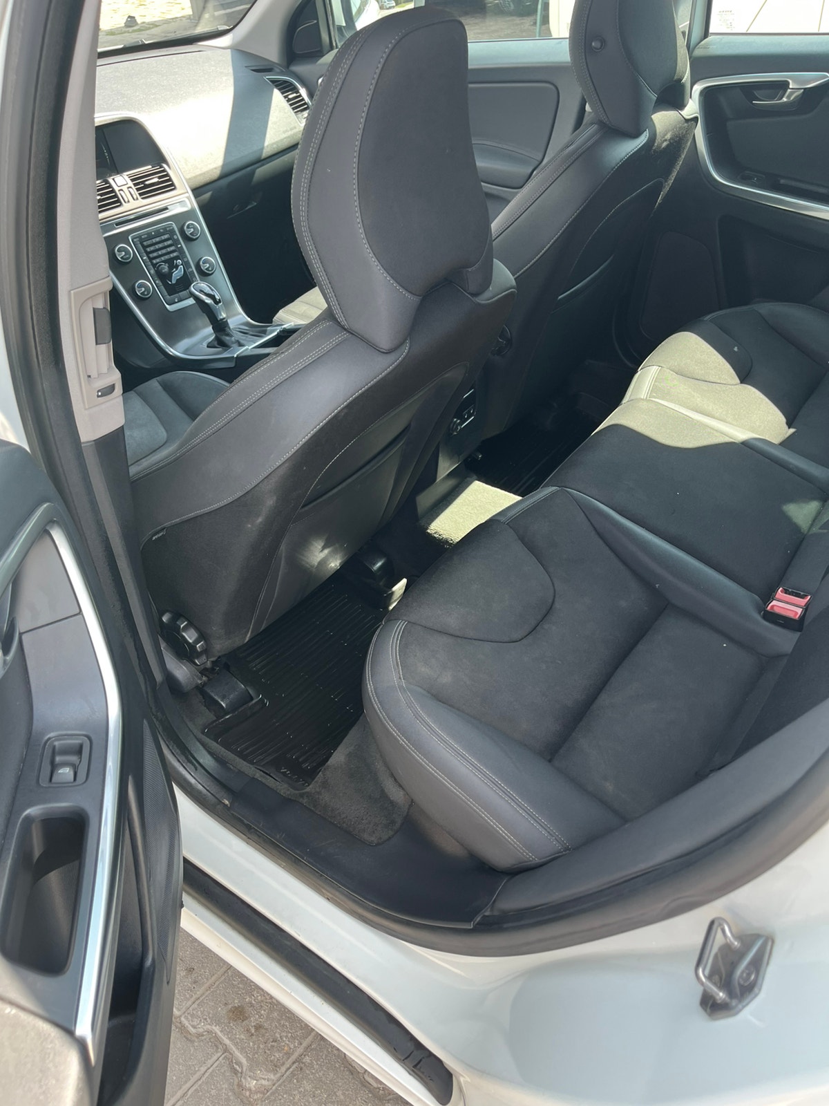 Volvo XC60 D4 AWD Geartronic, 6-trins, 181ps, 2014