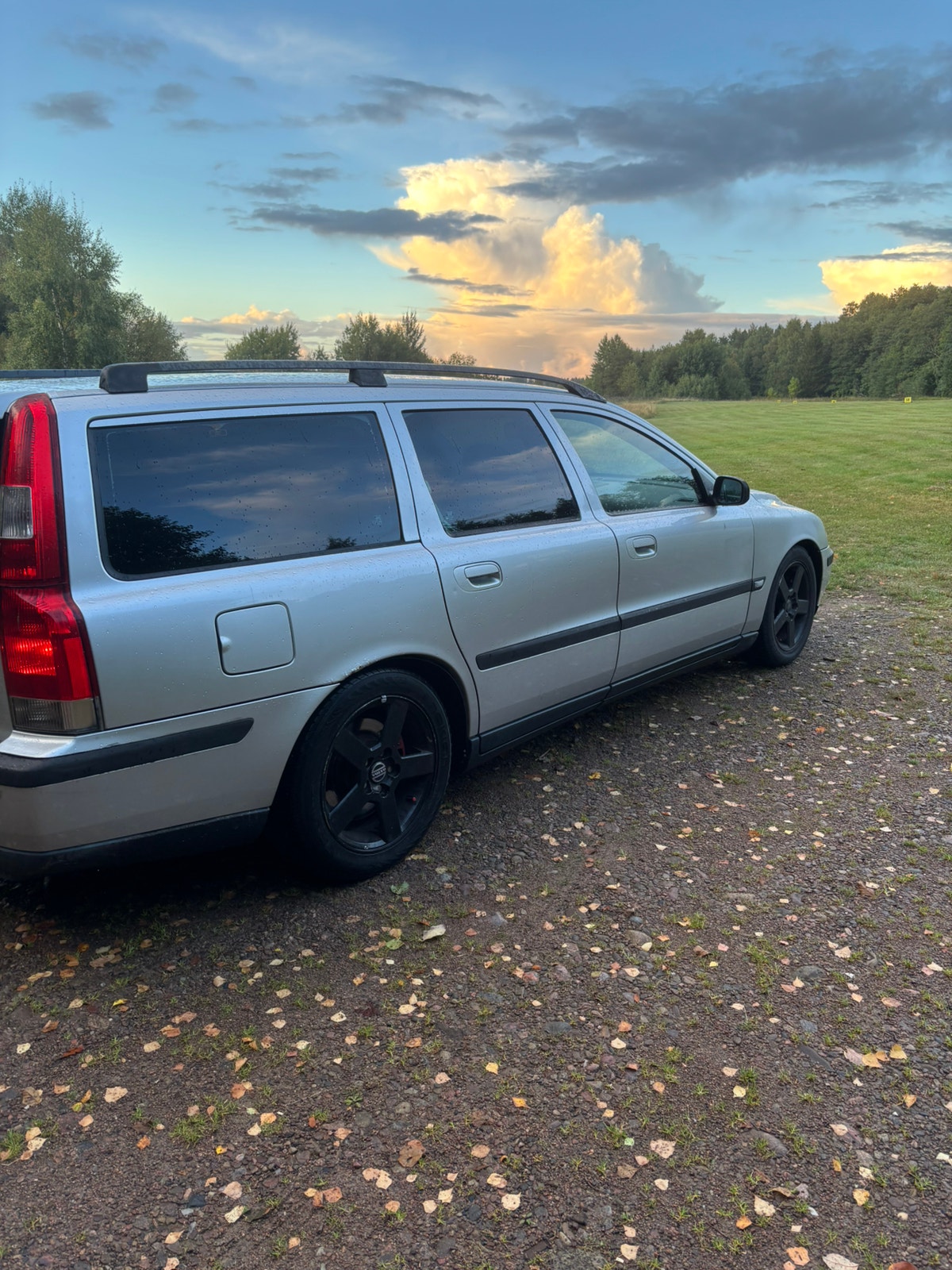 Volvo V70 2.4 Manual, 5-trins, 140ps, 2004