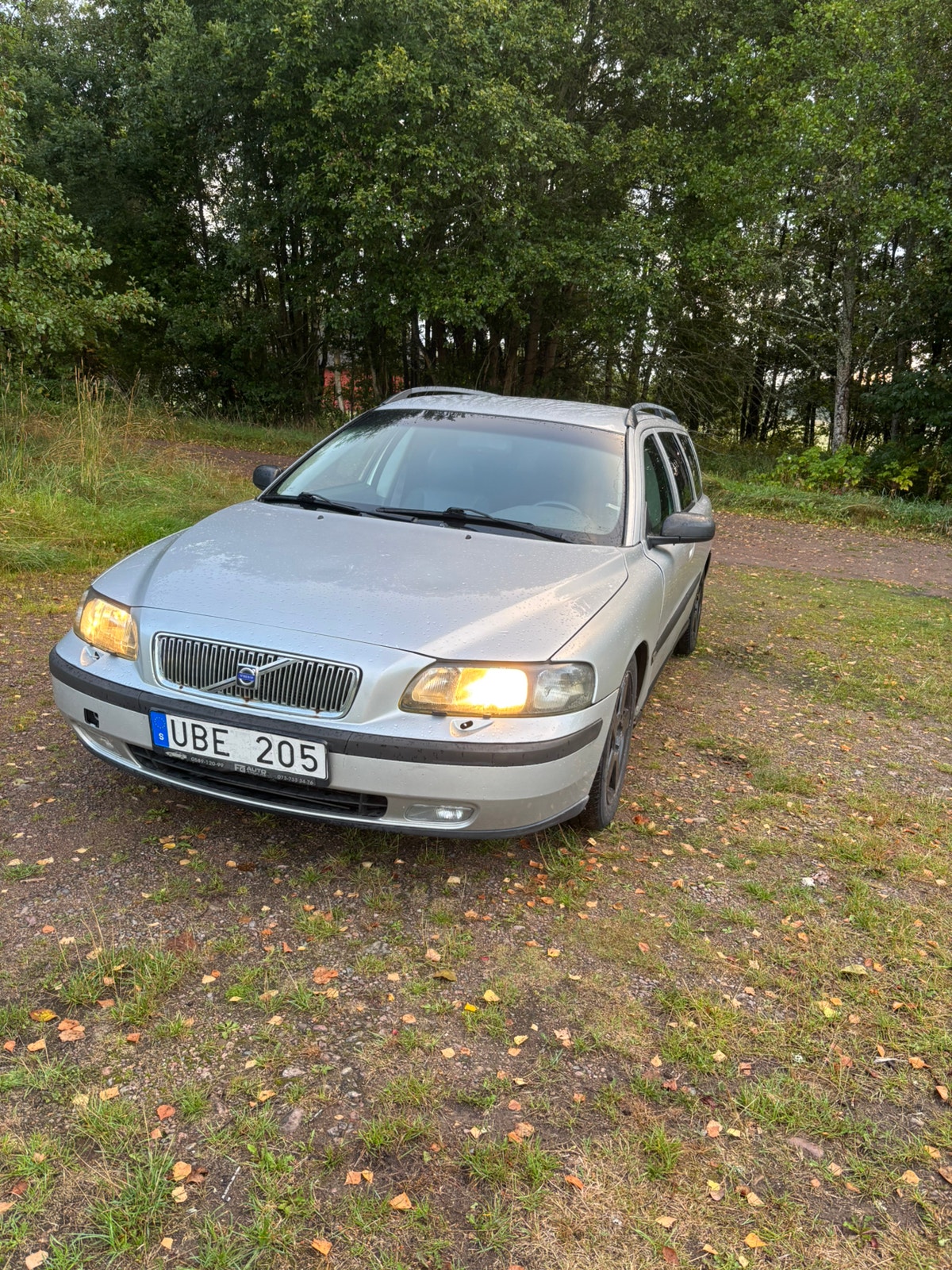 Volvo V70 2.4 Manual, 5-trins, 140ps, 2004