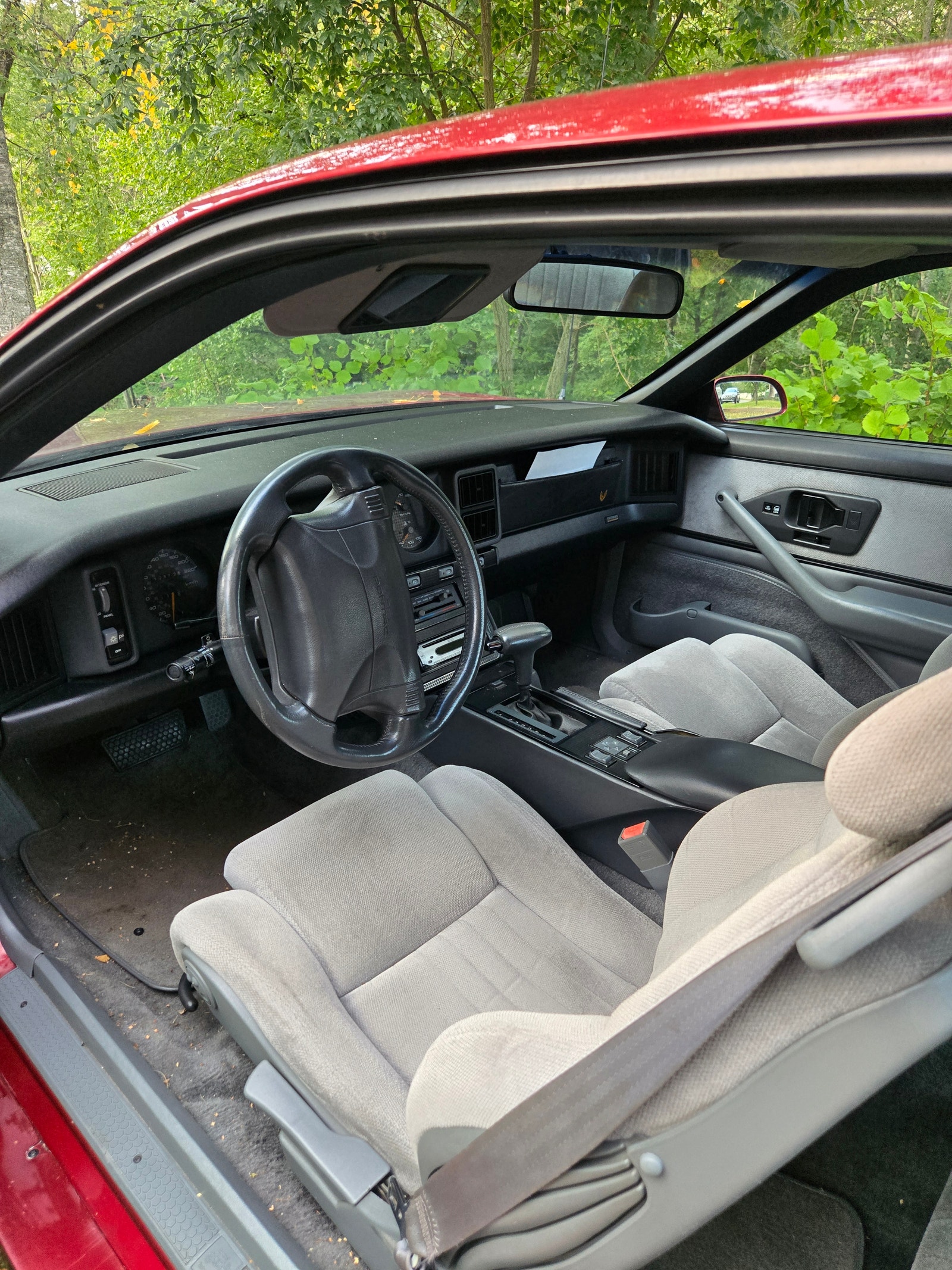 Pontiac Firebird 5.7 V8 Automatic, 248hp, 1990