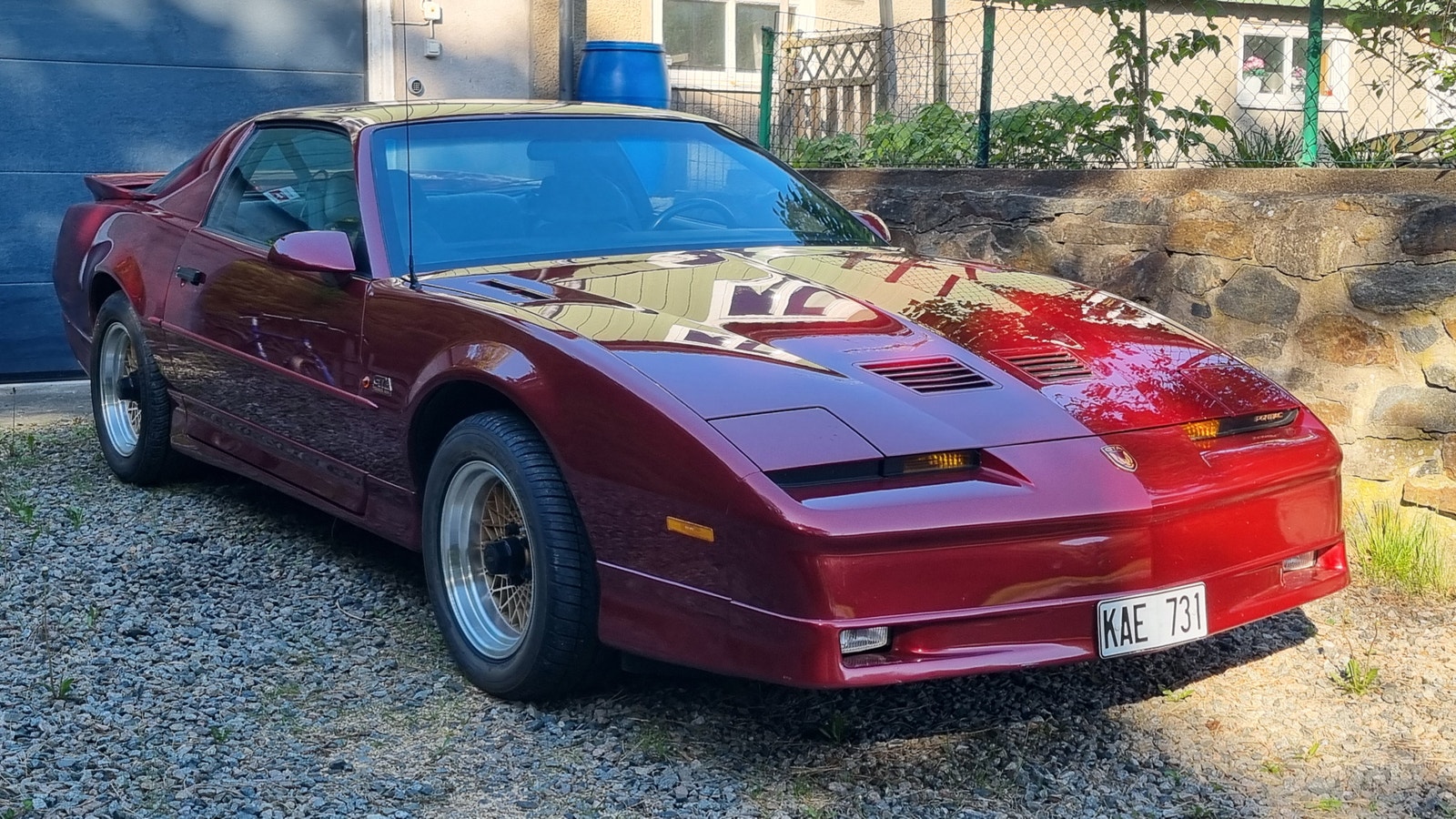 Pontiac Firebird 5.7 V8 Automatic, 248hp, 1990
