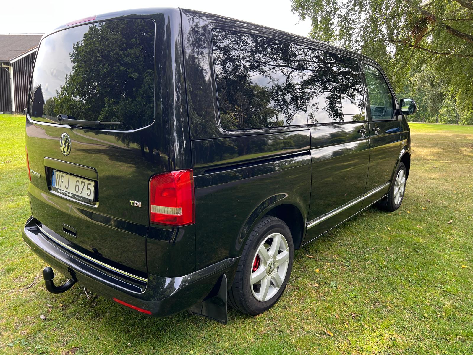 Volkswagen Multivan 2.0 TDI BMT DSG Sequential, 7-trins, 180ps, 2013