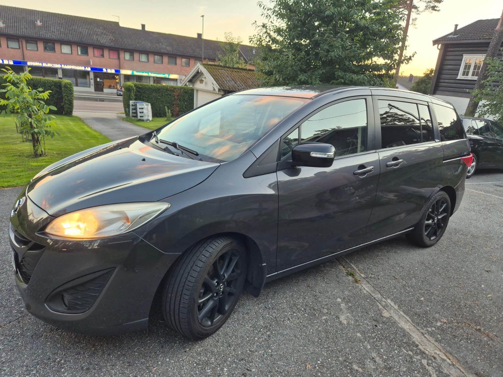 Mazda 5 2.0 MZR Automatisk, 144hk, 2013