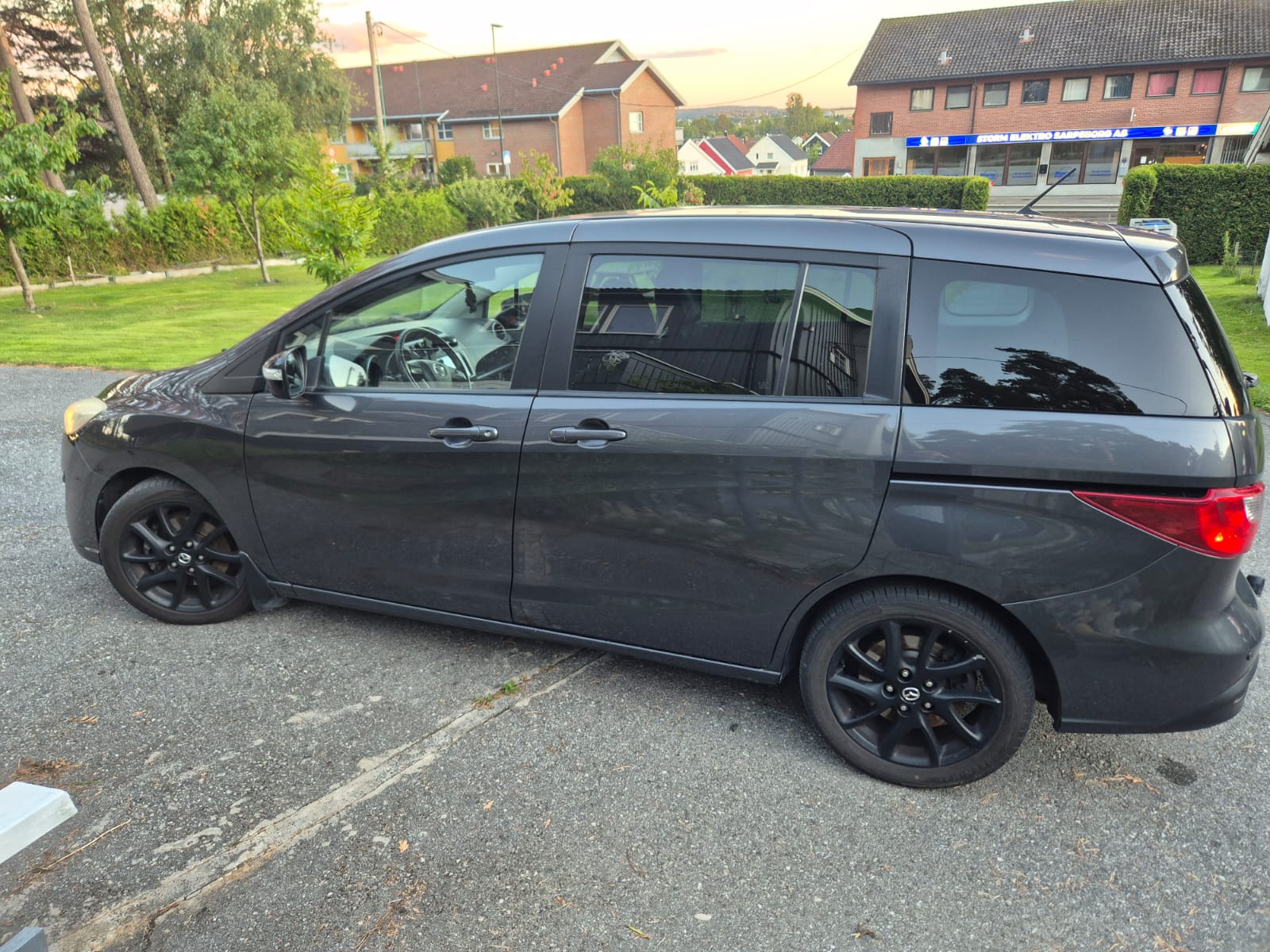 Mazda 5 2.0 MZR Automatisk, 144hk, 2013