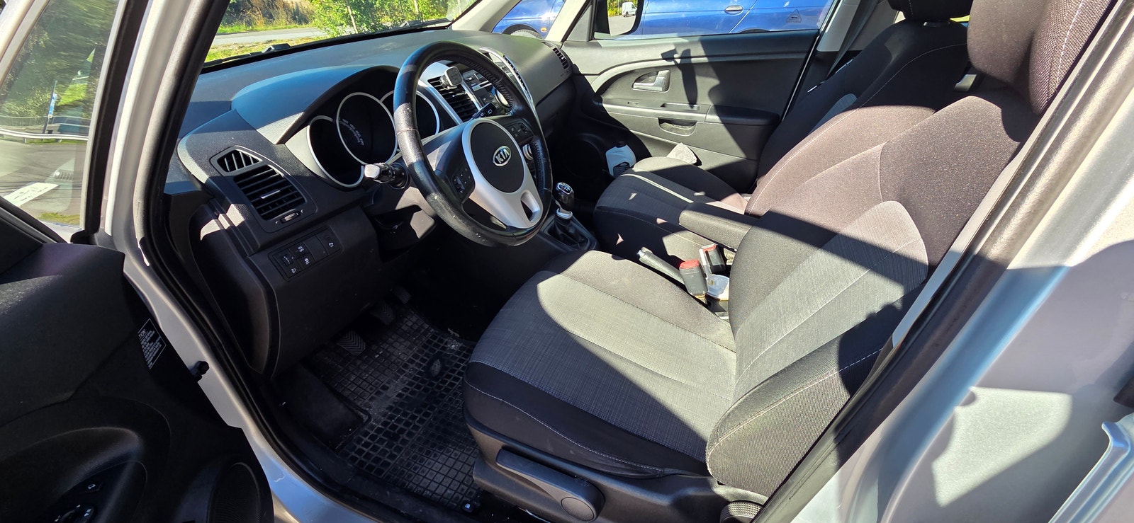 Kia Venga 1.4 CRDi Manual, 90hp, 2011