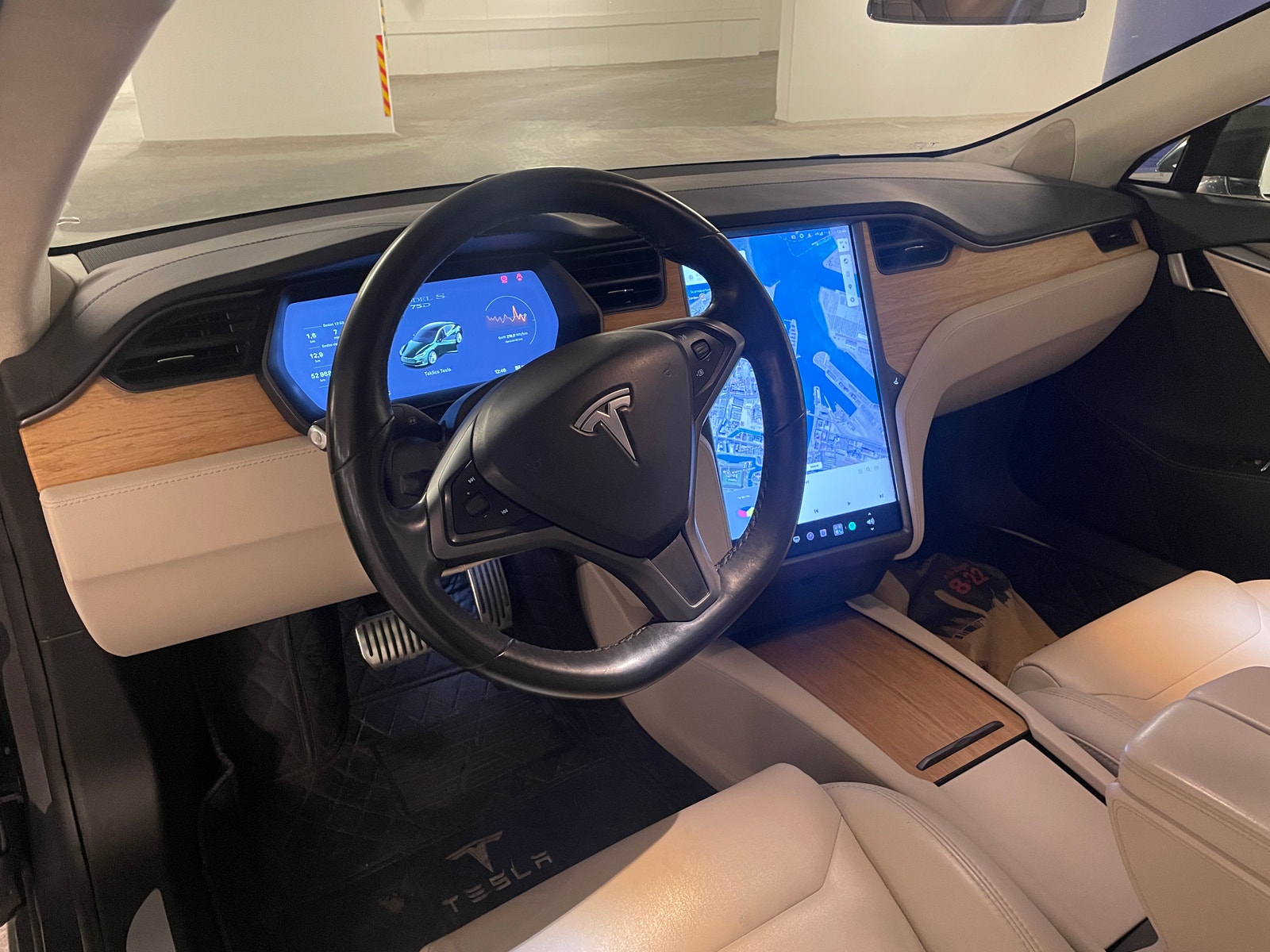Tesla Model S 75D, 525ps, 2018