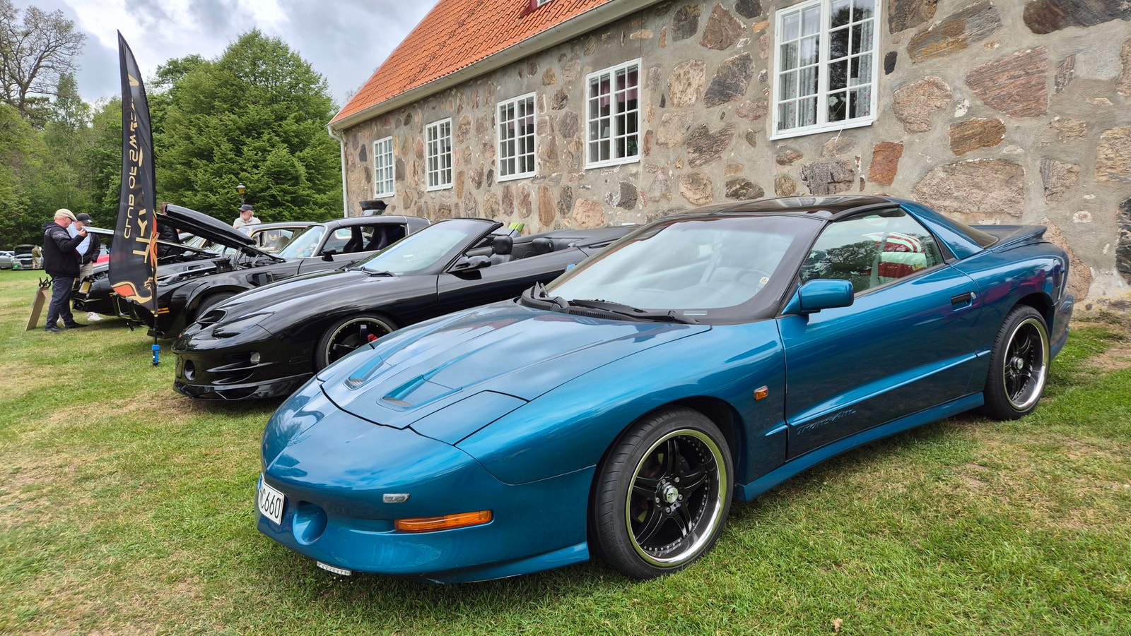 Pontiac Firebird 5.7 V8 SFI Hydra-Matic, 261hk, 1995