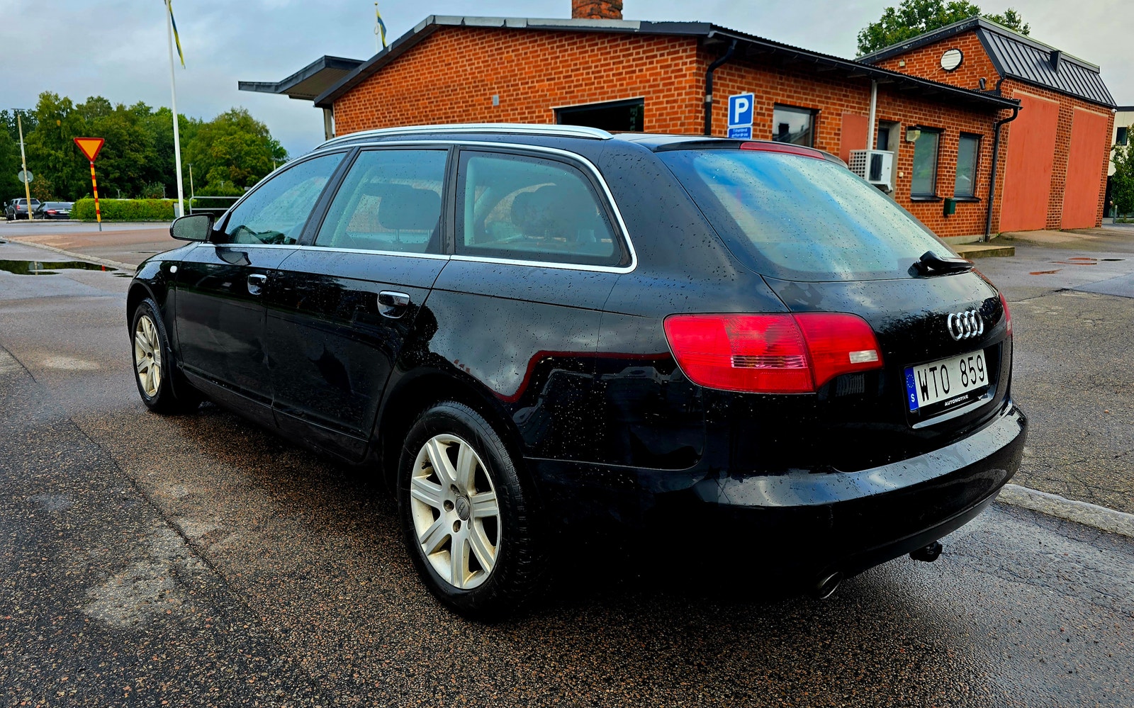 Audi A6 Avant 2.4 Multitronic, 177ps, 2006