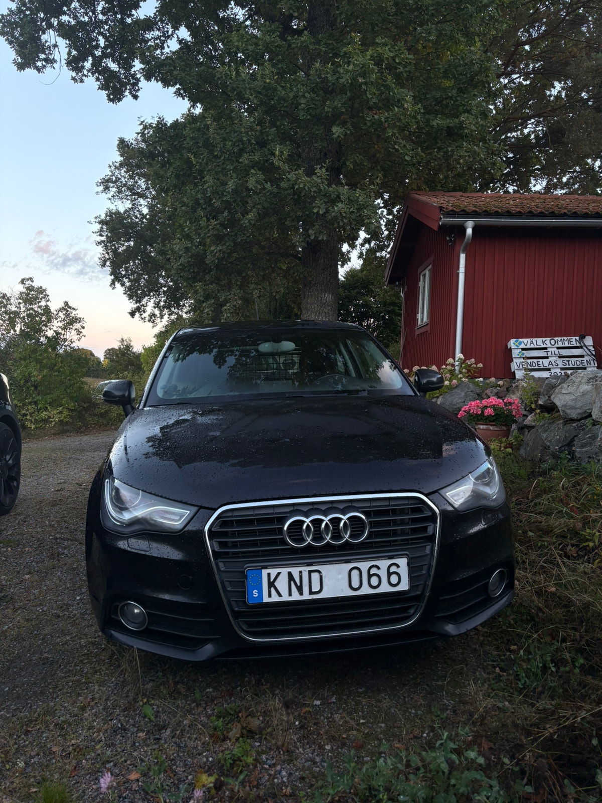 Audi A1 1.6 TDI  Manual, 5-trins, 105ps, 2011