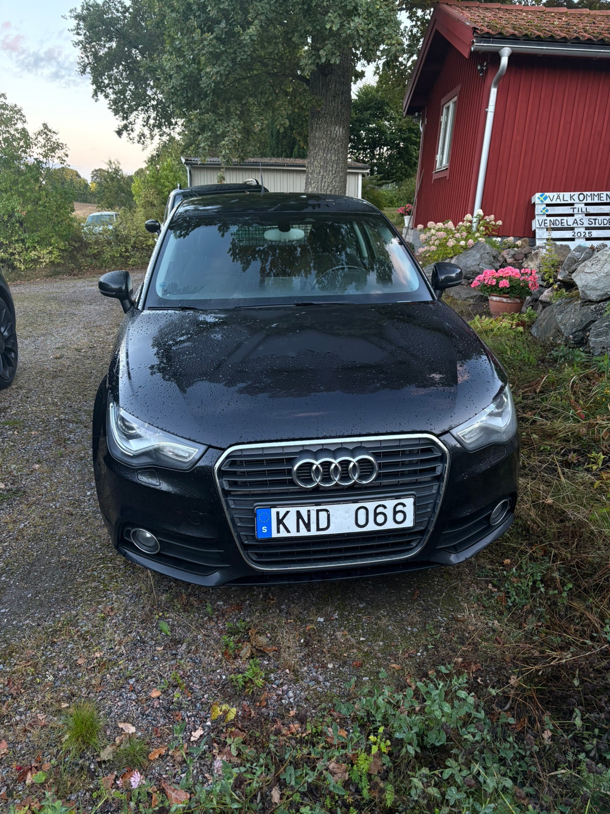 Audi A1 1.6 TDI  Manual, 5-trins, 105ps, 2011