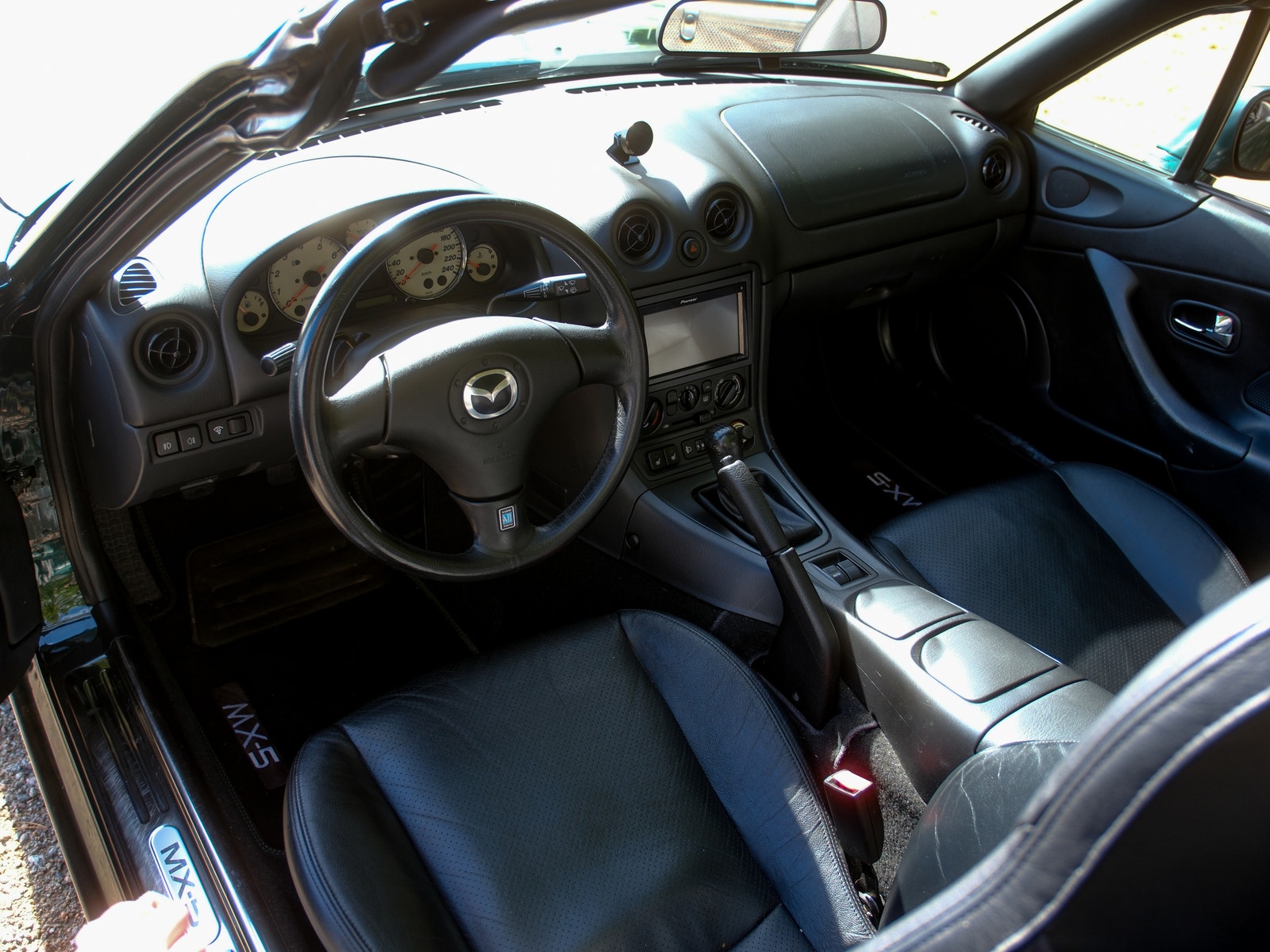 Mazda MX-5 1.8 Manual, 6-trins, 146ps, 2002