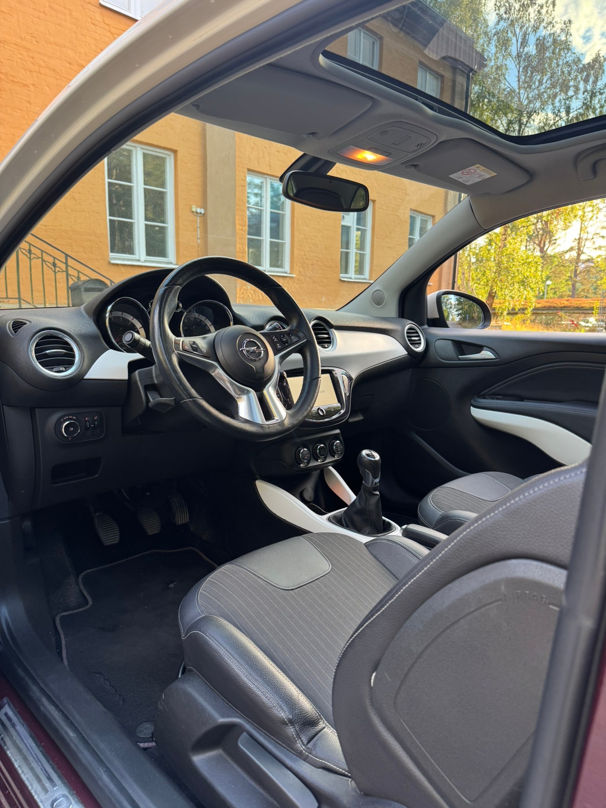 Opel Adam 1.4 Manual, 5-trins, 87ps, 2013