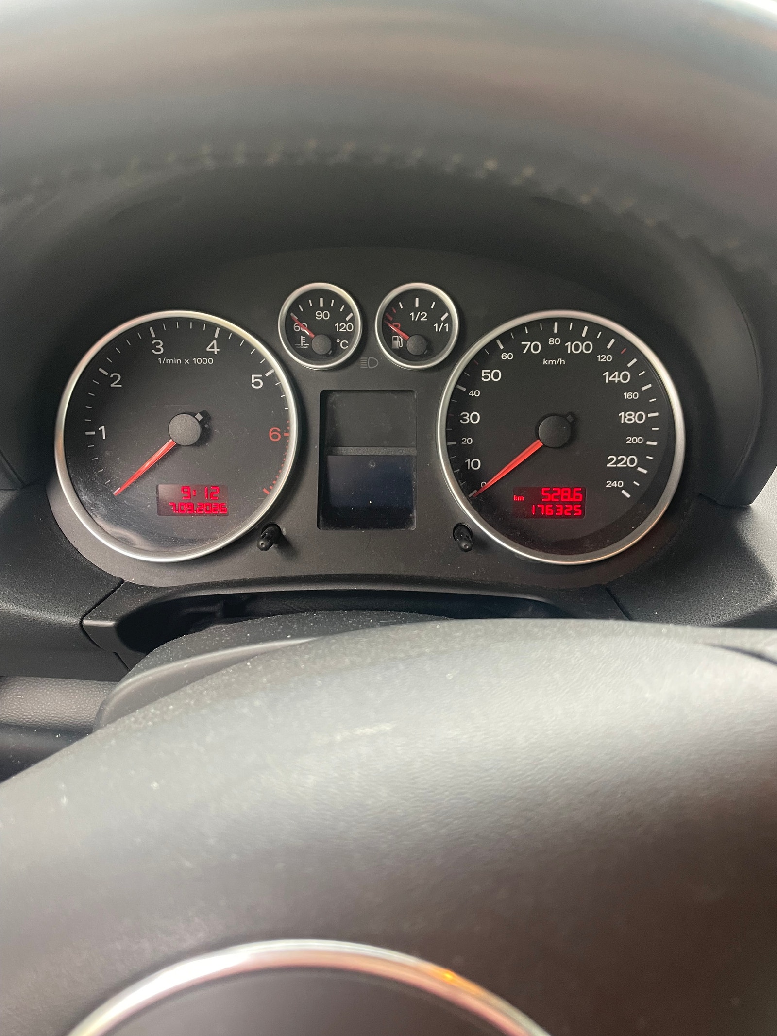 Audi A2 1.4 Manual, 75hp, 2002