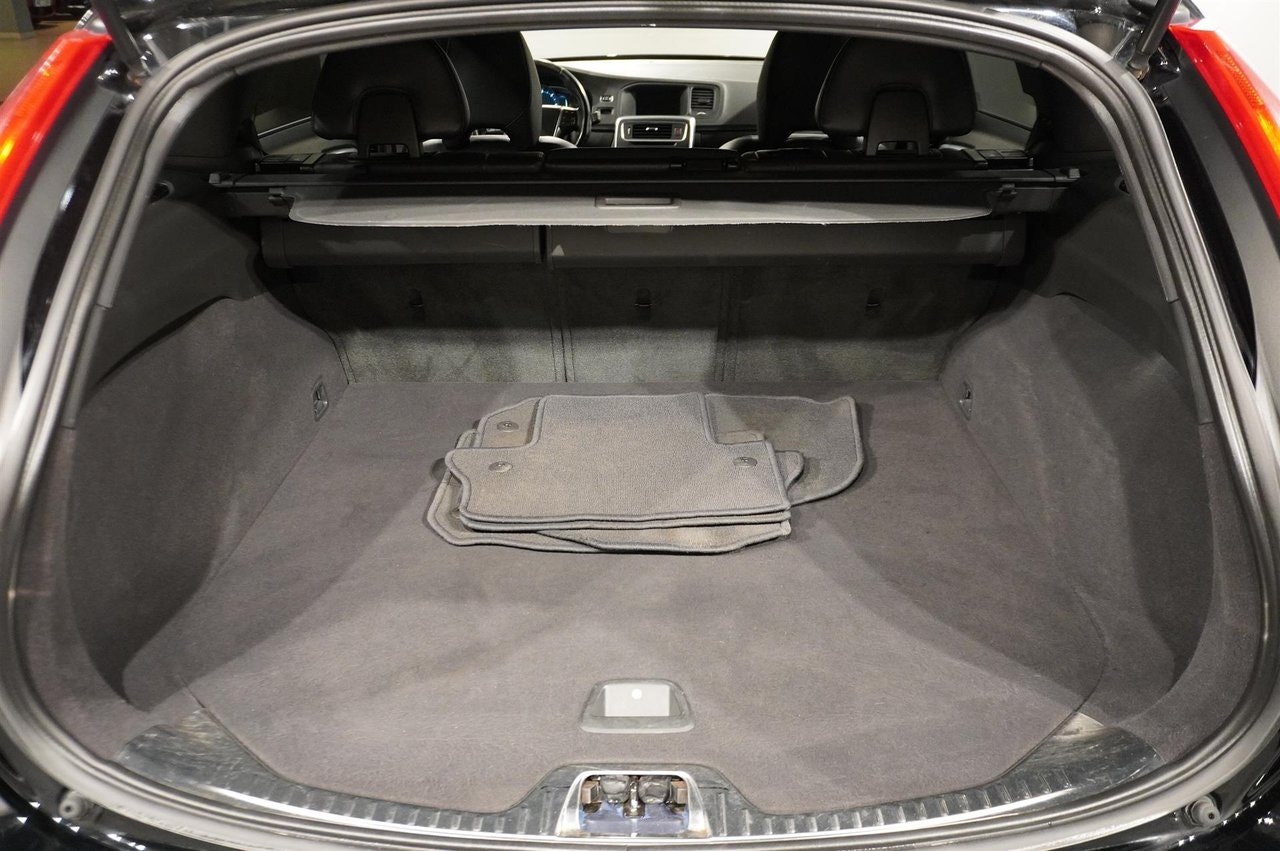 Volvo V60 D4 Manual, 6-trins, 190ps, 2016