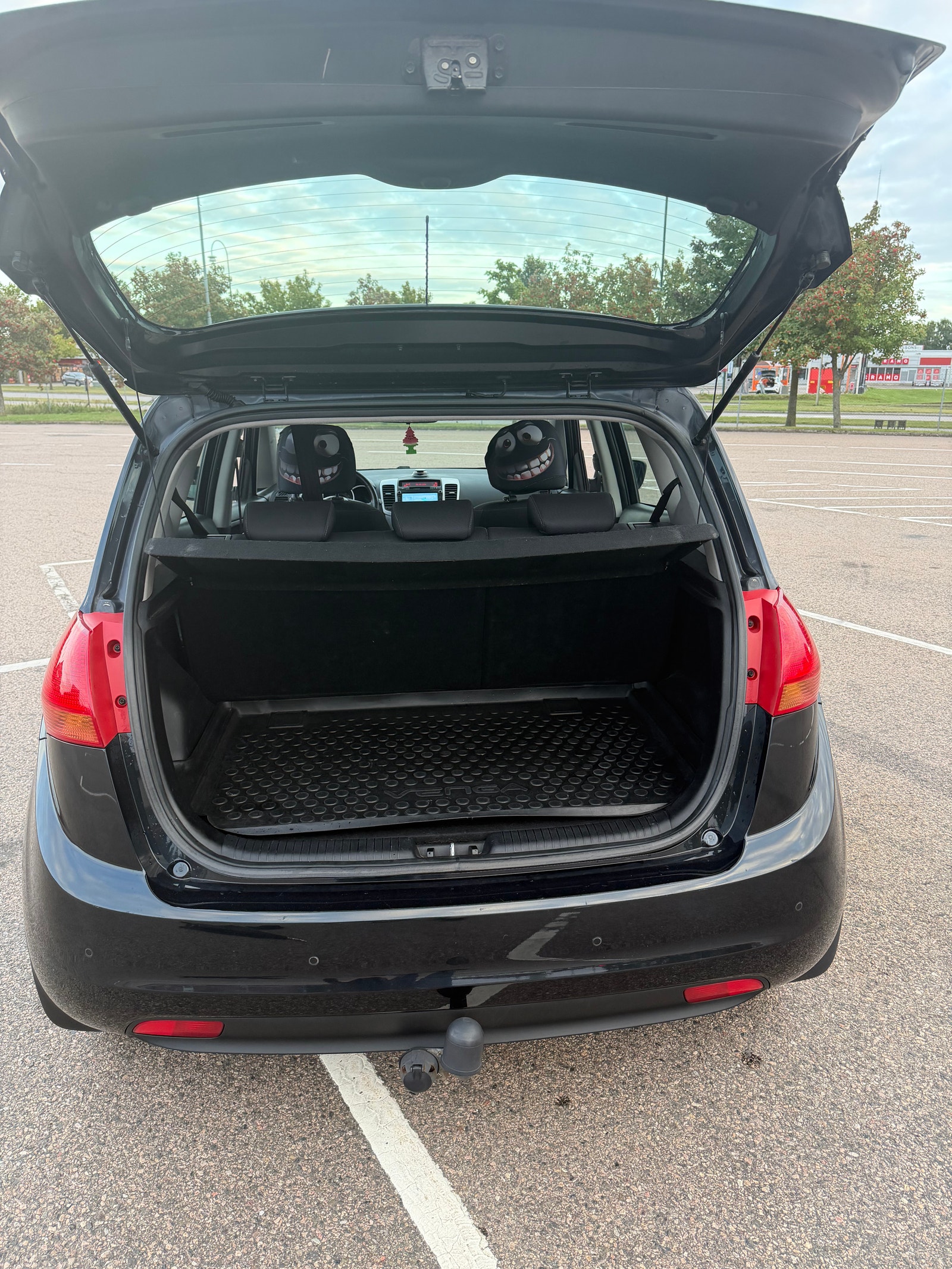 Kia Venga 1.4 CRDi Manual, 90hp, 2010