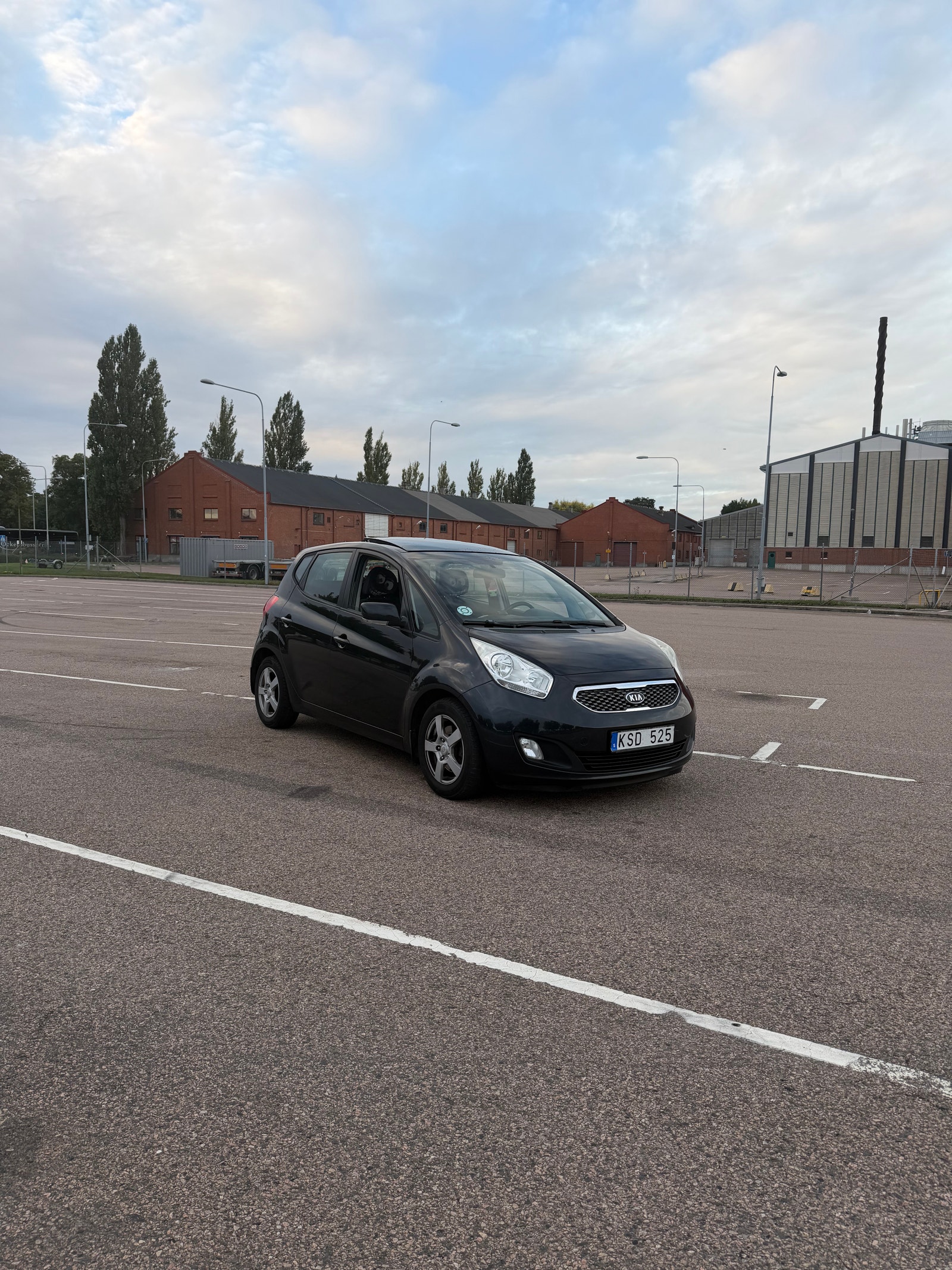 Kia Venga 1.4 CRDi Manual, 90hp, 2010