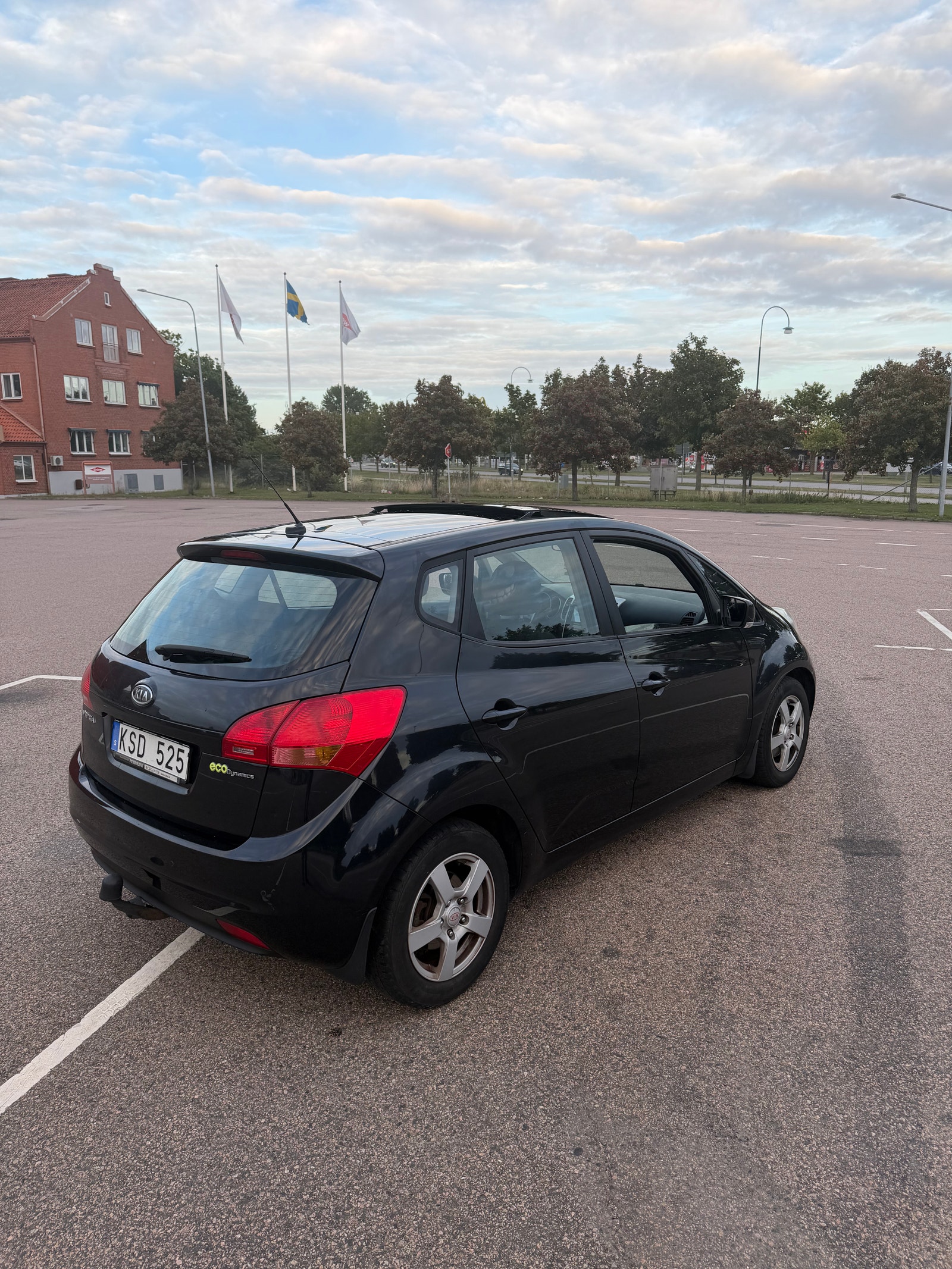 Kia Venga 1.4 CRDi Manual, 90hp, 2010