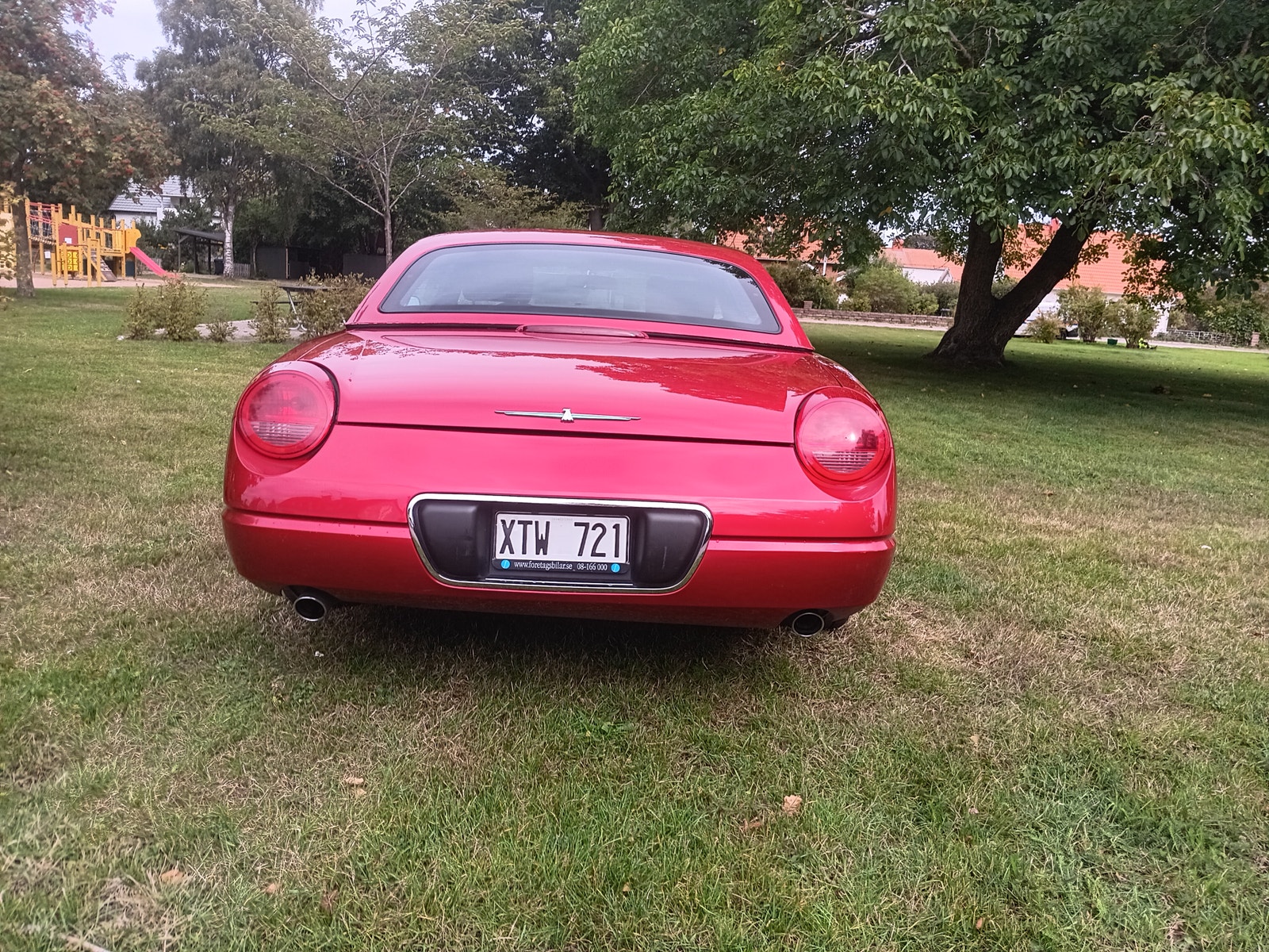 Ford Thunderbird 3.9 V8 Automatic, 5-trins, 284ps, 2004