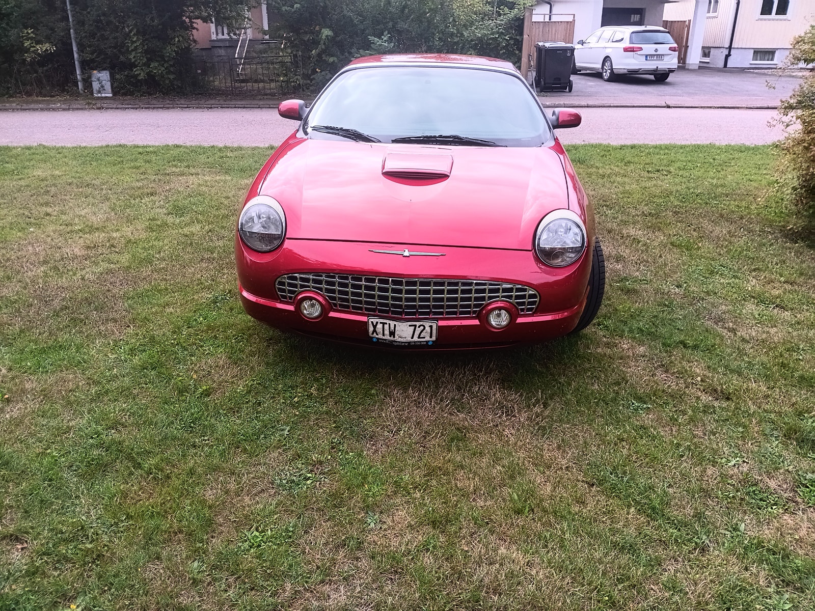 Ford Thunderbird 3.9 V8 Automatic, 5-trins, 284ps, 2004