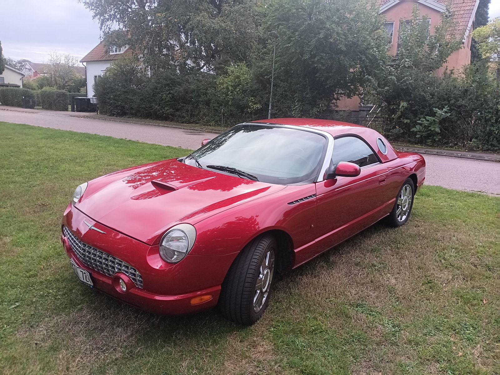 Ford Thunderbird 3.9 V8 Automatic, 5-trins, 284ps, 2004