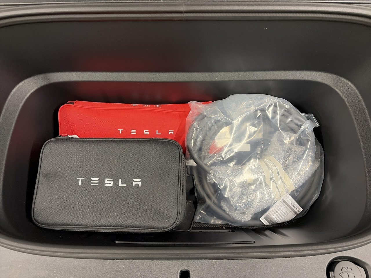 Tesla Model Y Long Range AWD, 514ps, 2026