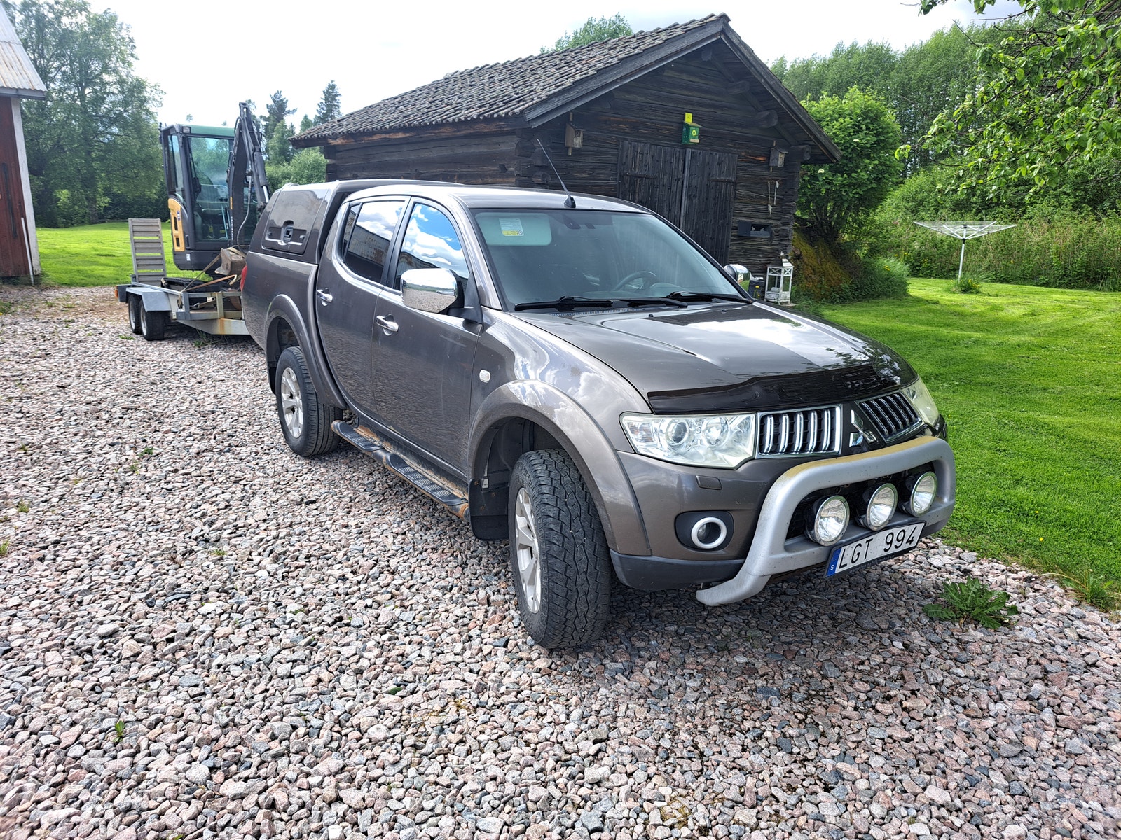 Mitsubishi L200 Double Cab 2.5 4x4 Automatic, 5-trins, 178ps, 2011