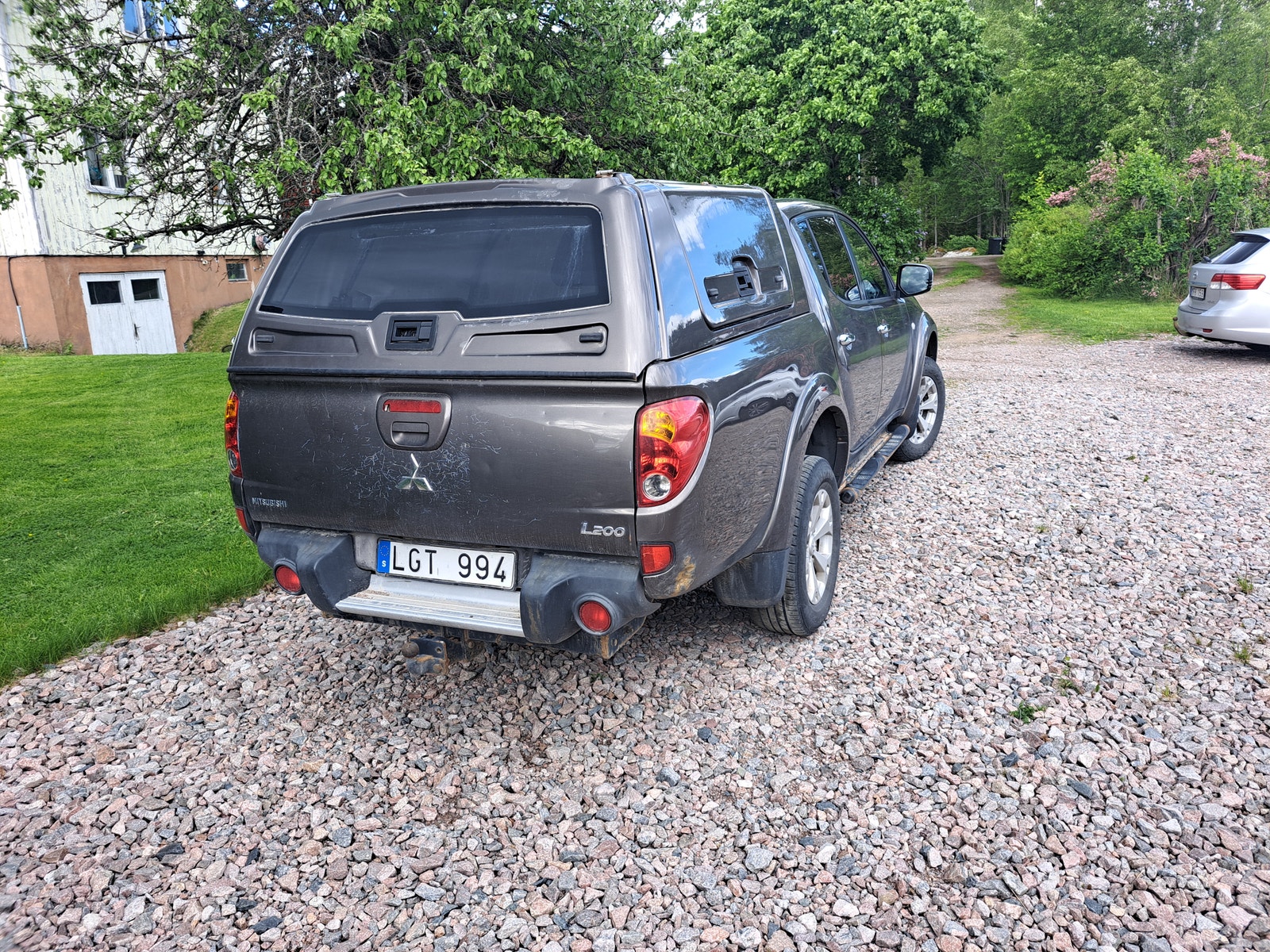 Mitsubishi L200 Double Cab 2.5 4x4 Automatic, 5-trins, 178ps, 2011