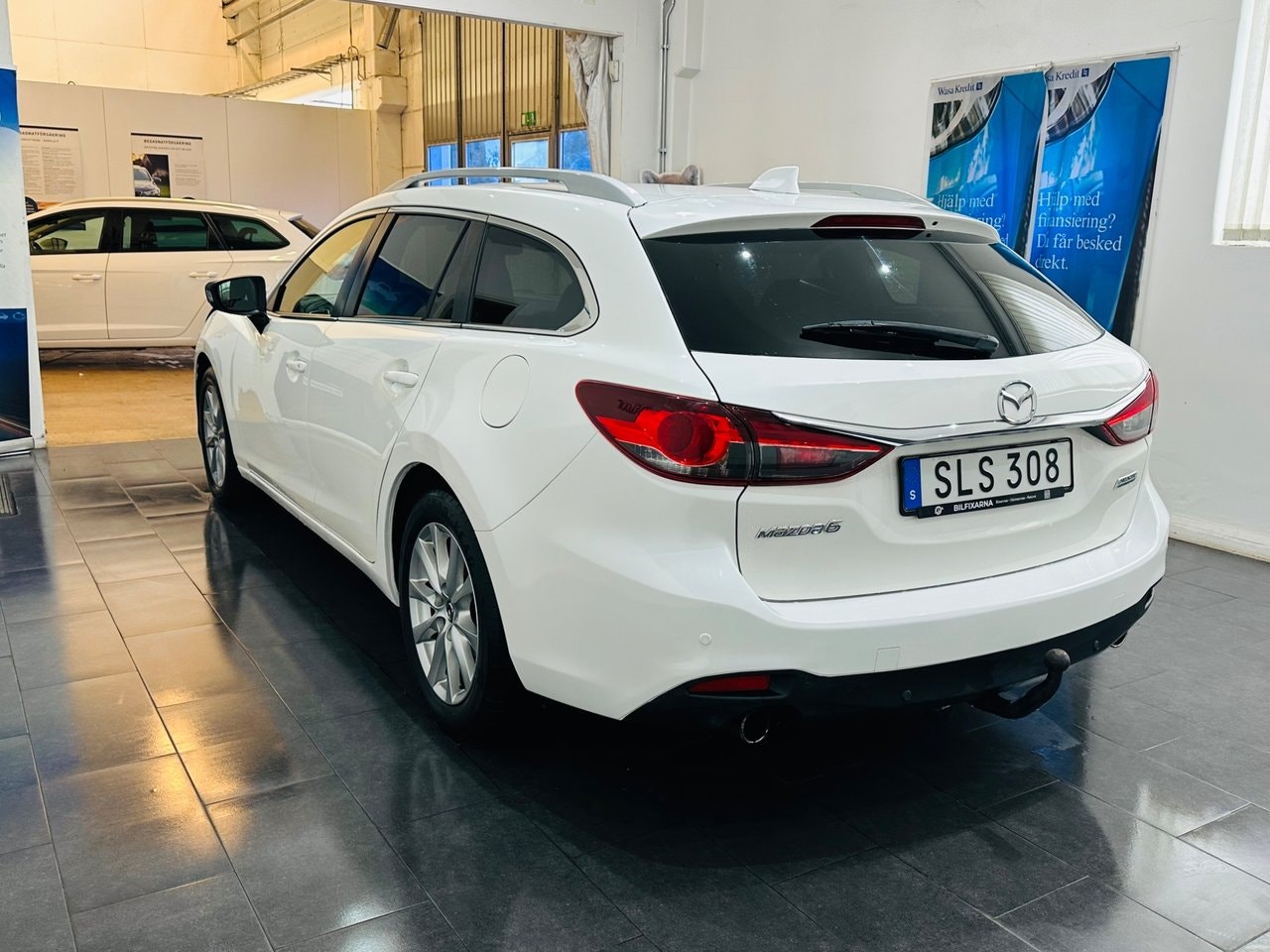 Mazda 6 Wagon 2.2 SKYACTIV-D Automatic, 6-trins, 150ps, 2013