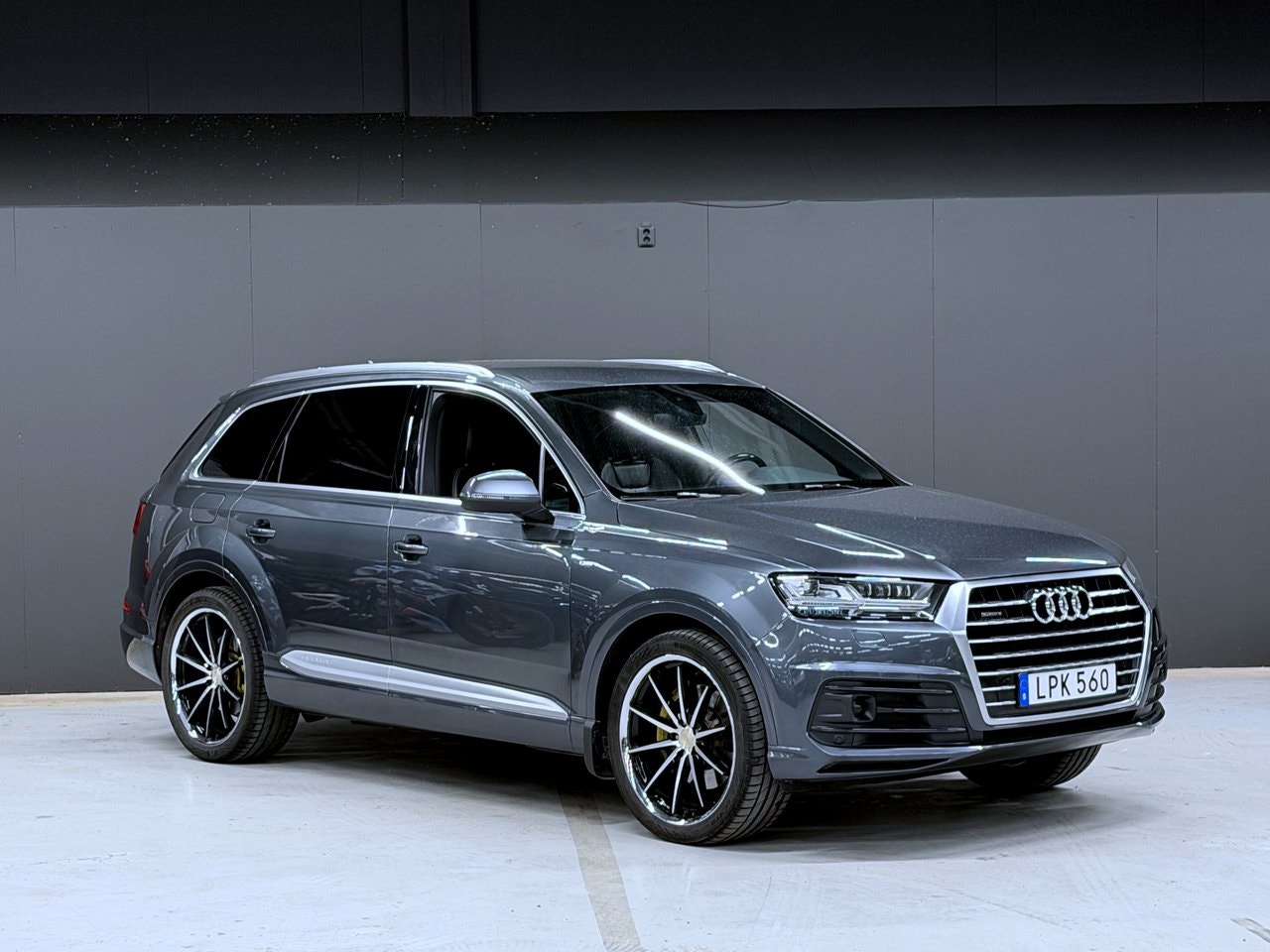 Audi Q7 272 л.с.