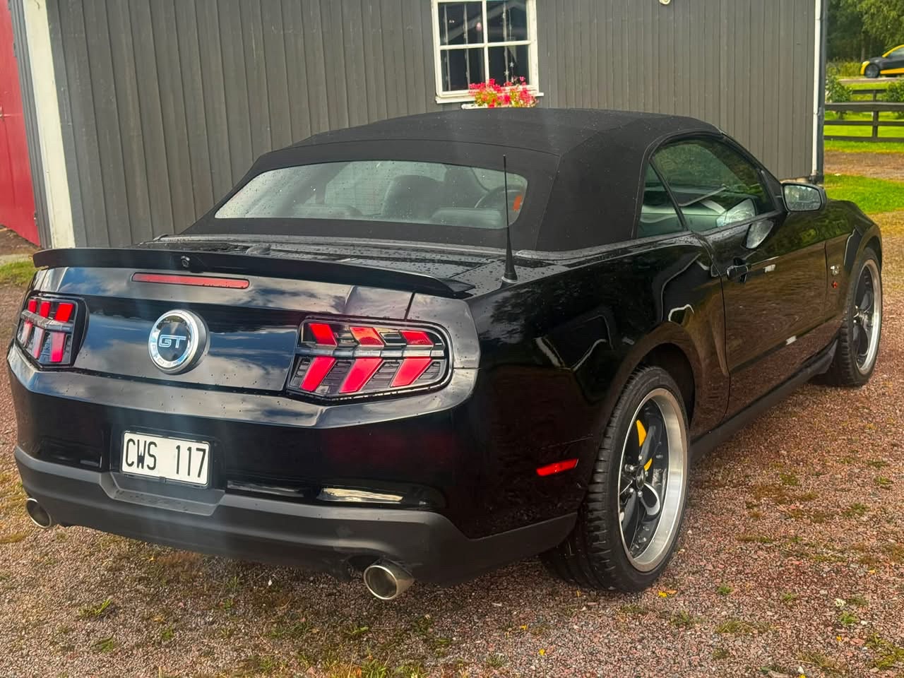 Ford Mustang GT Convertible Automatic, 320hp, 2010