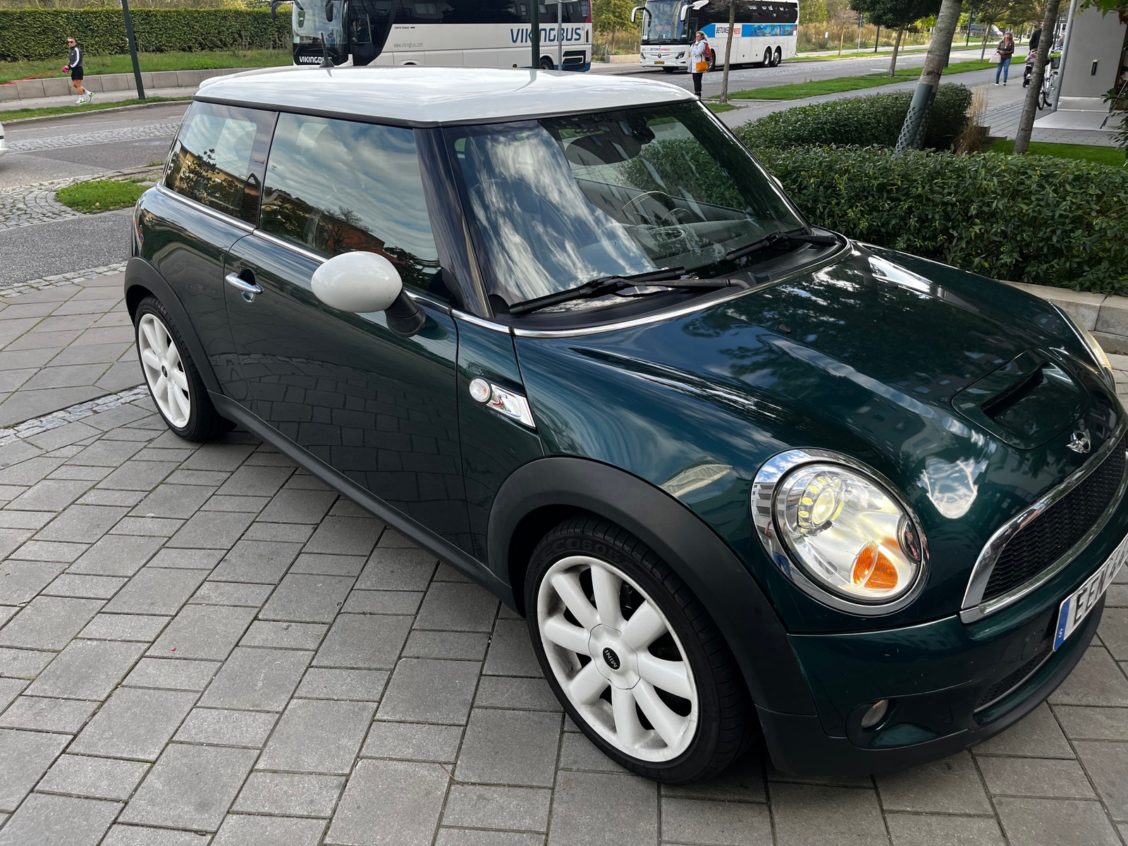 MINI Cooper S Automatic, 6-trins, 174ps, 2010