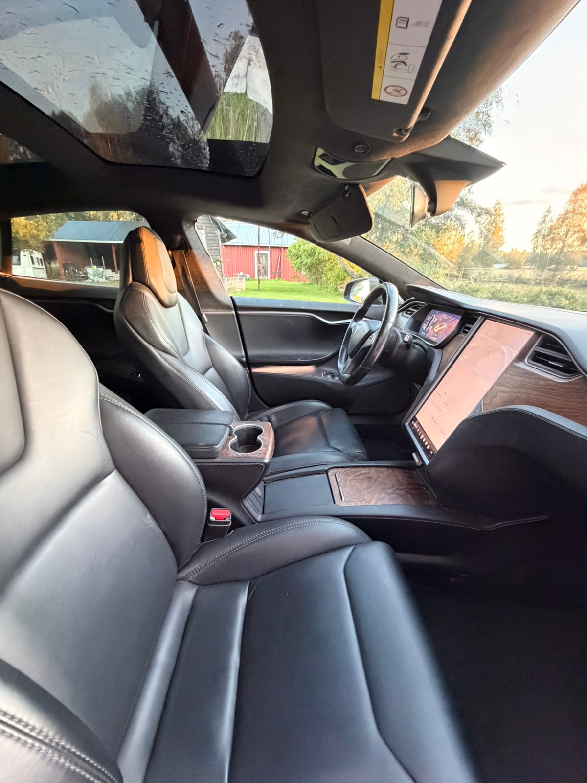 Tesla Model S 100D, 525ps, 2018